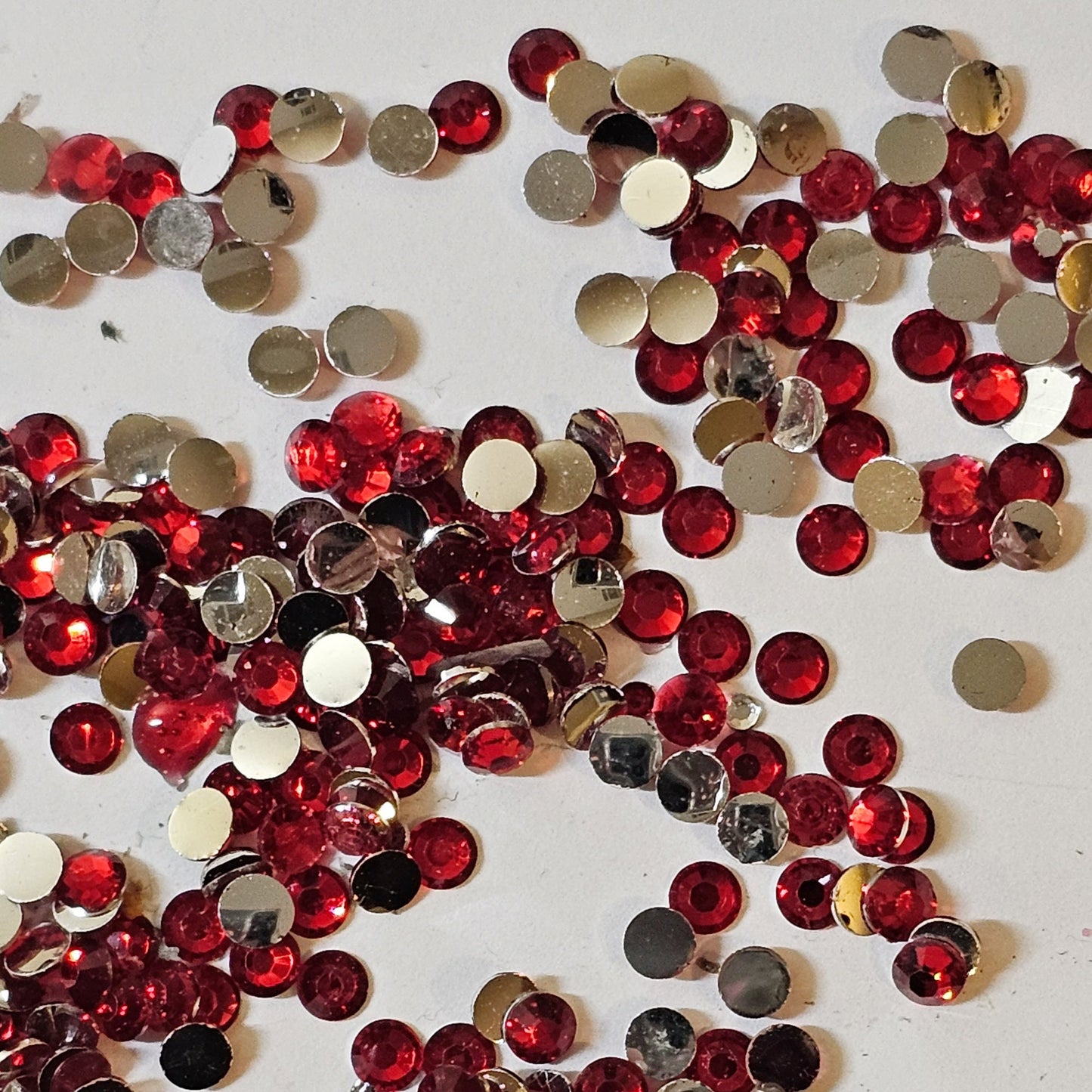 Bulk Flatback Resin Acrylic Rhinestones Non-Hotfix Red 2mm 3mm 4mm 5mm 6mm