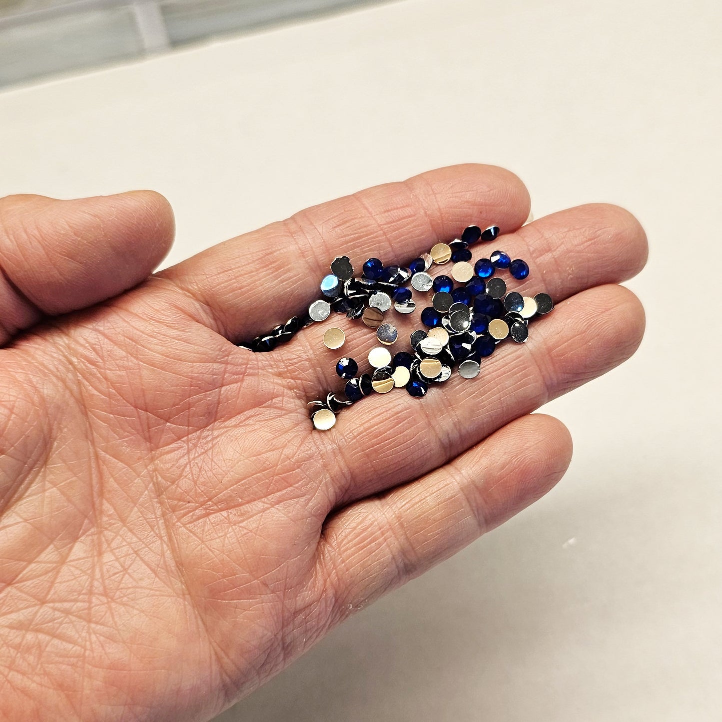 Bulk Flatback Resin Acrylic Rhinestones Non-Hotfix Sapphire Blue 2mm 3mm 4mm 5mm 6mm