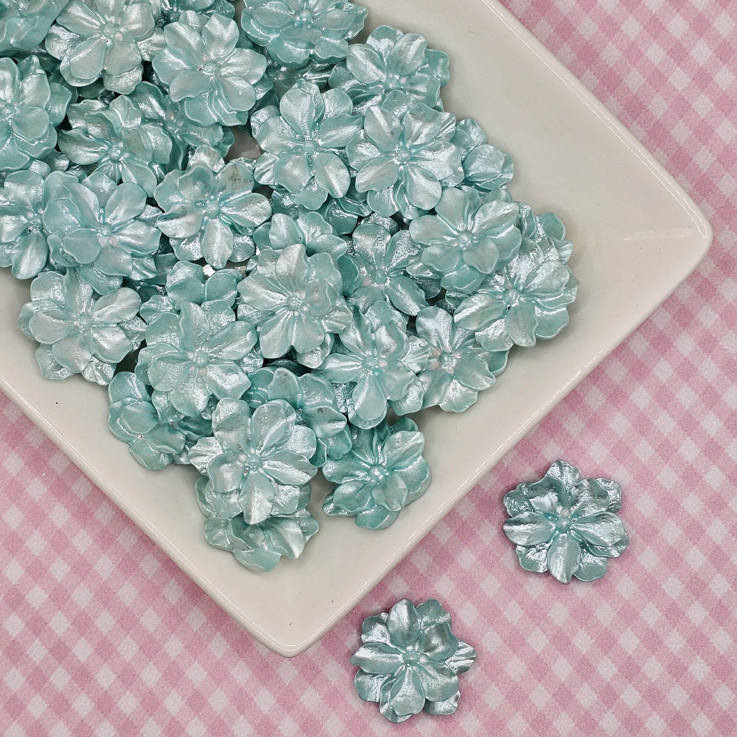 8 Pcs Kawaii Camellia Flower Resin Flatback Cabochons 26mm #CAB074