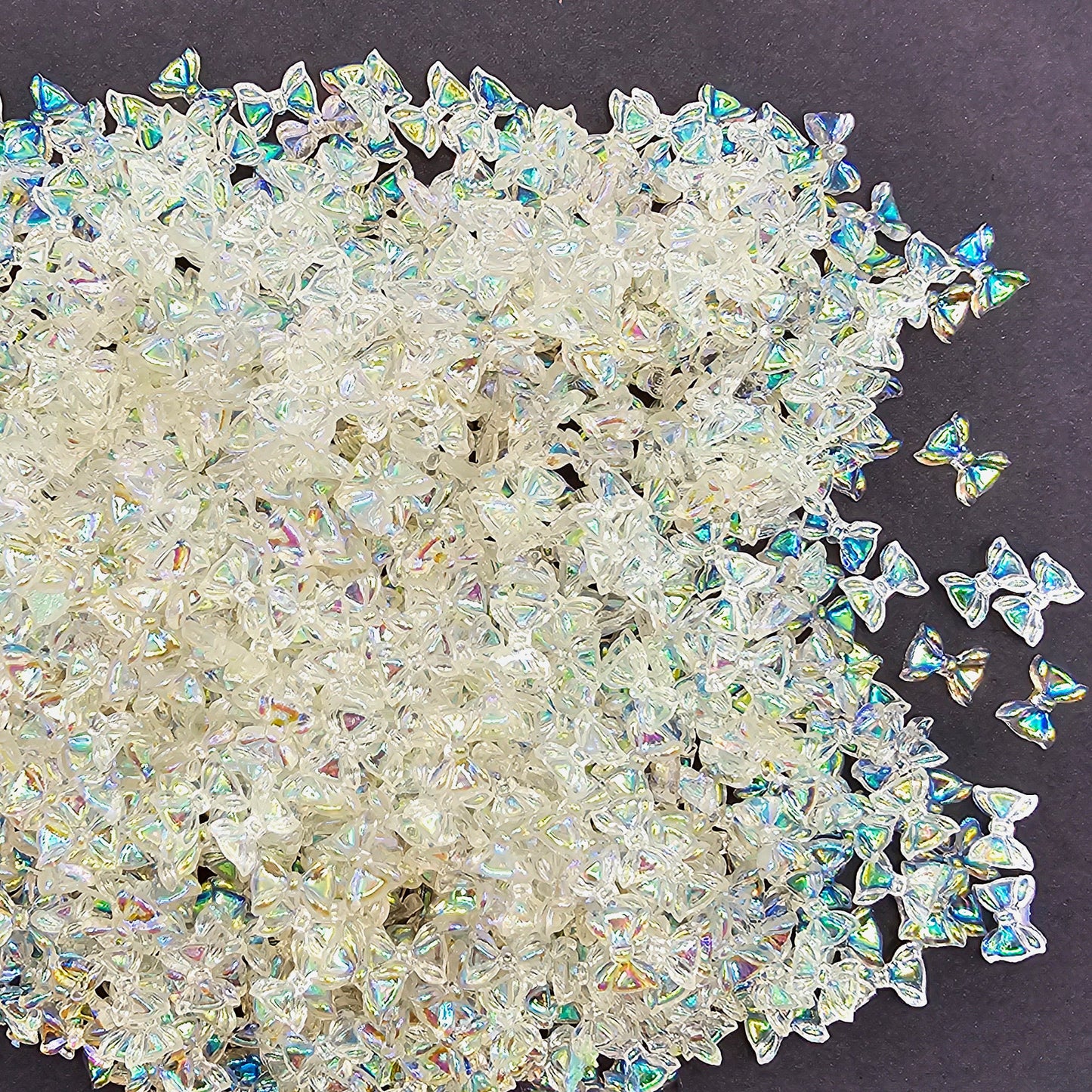 10/30/50/100 Pcs Holographic Cabochon Decorations, Aurora Mini Bowknot Bowtie Nail Charms , Flatback Decals #CAB083