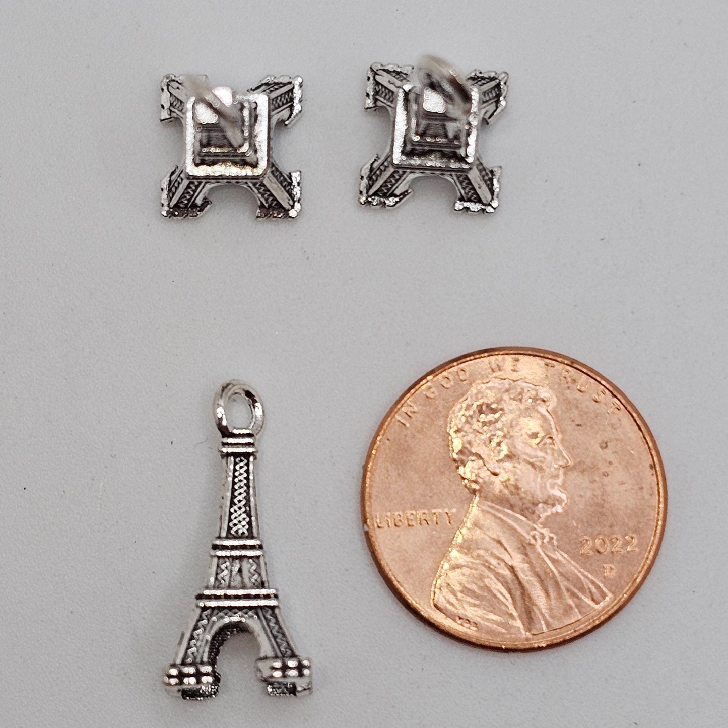 10/25/50 Pcs 3D Eiffel Tower Silver Tone Charm, Charms #CM102