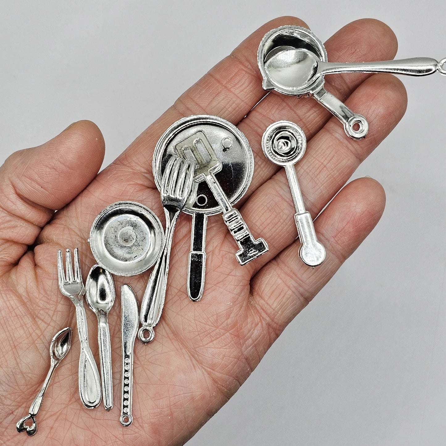 11 Pcs Set of Miniature Doll Props Utensils Kitchen Cookware Plastic Silver Tone #CAB219