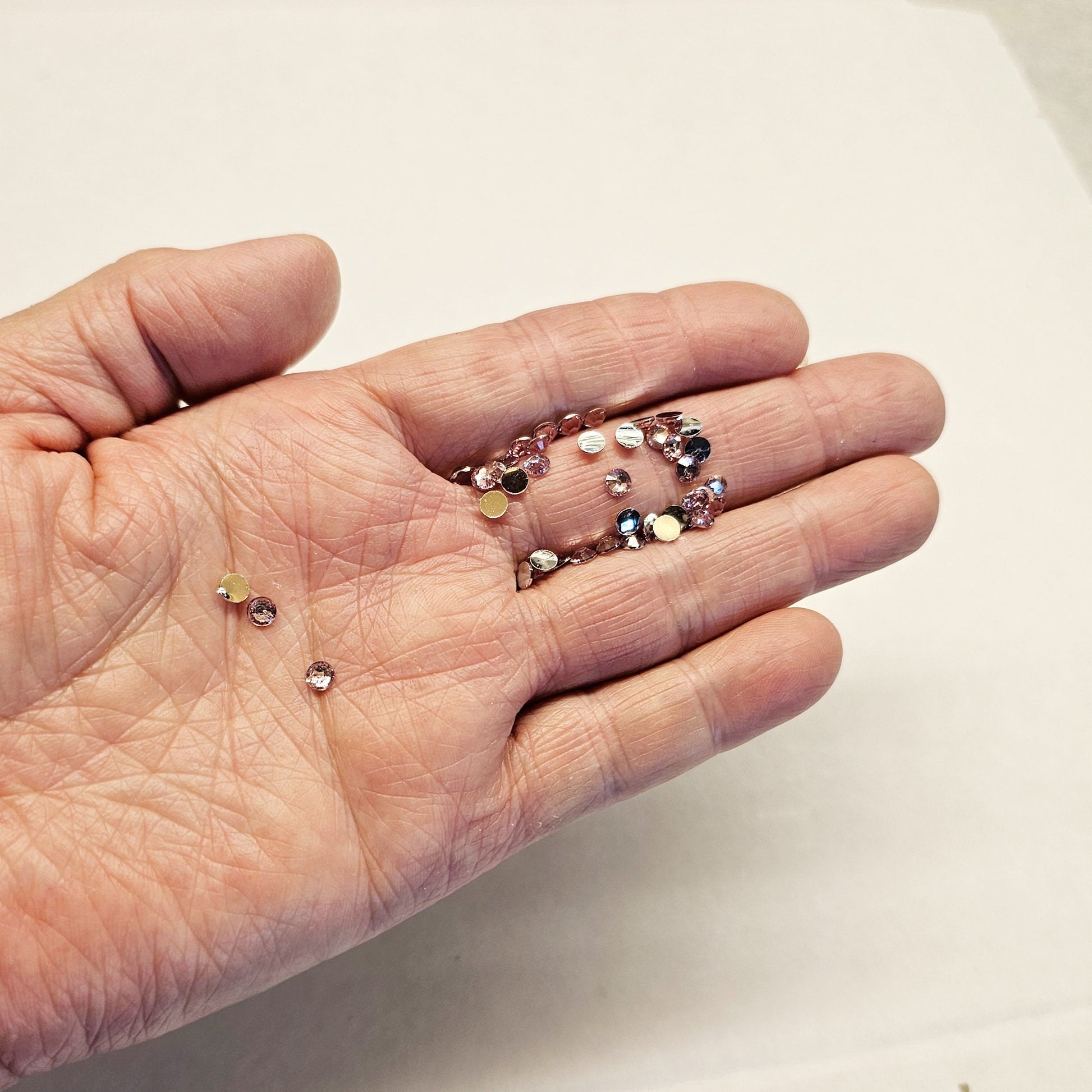 Bulk Flatback Resin Acrylic Rhinestones Non-Hotfix Light Pink 2mm 3mm 4mm 5mm 6mm