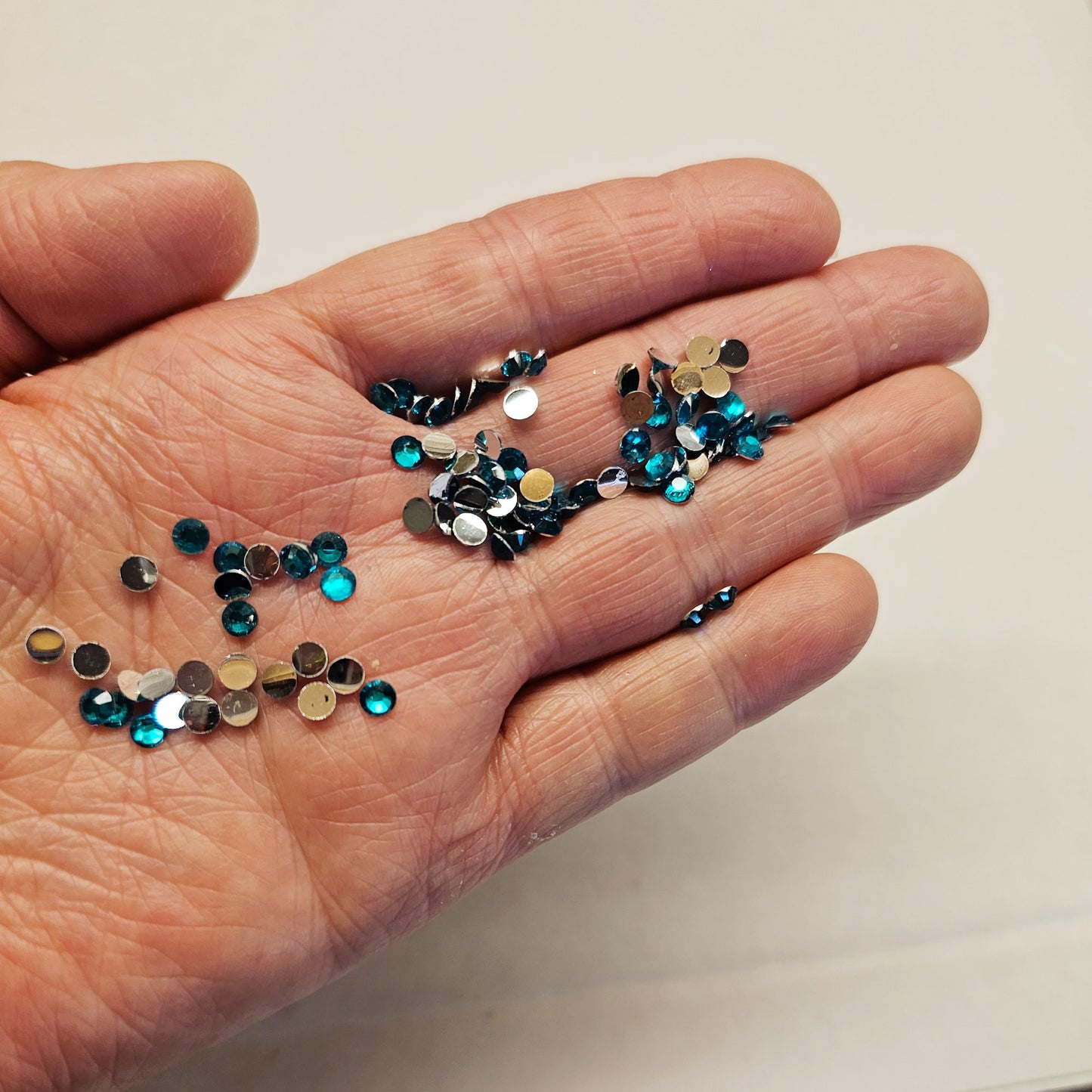 Bulk Flatback Resin Acrylic Rhinestones Non-Hotfix Dark Aquamarine 2mm 3mm 4mm 5mm 6mm