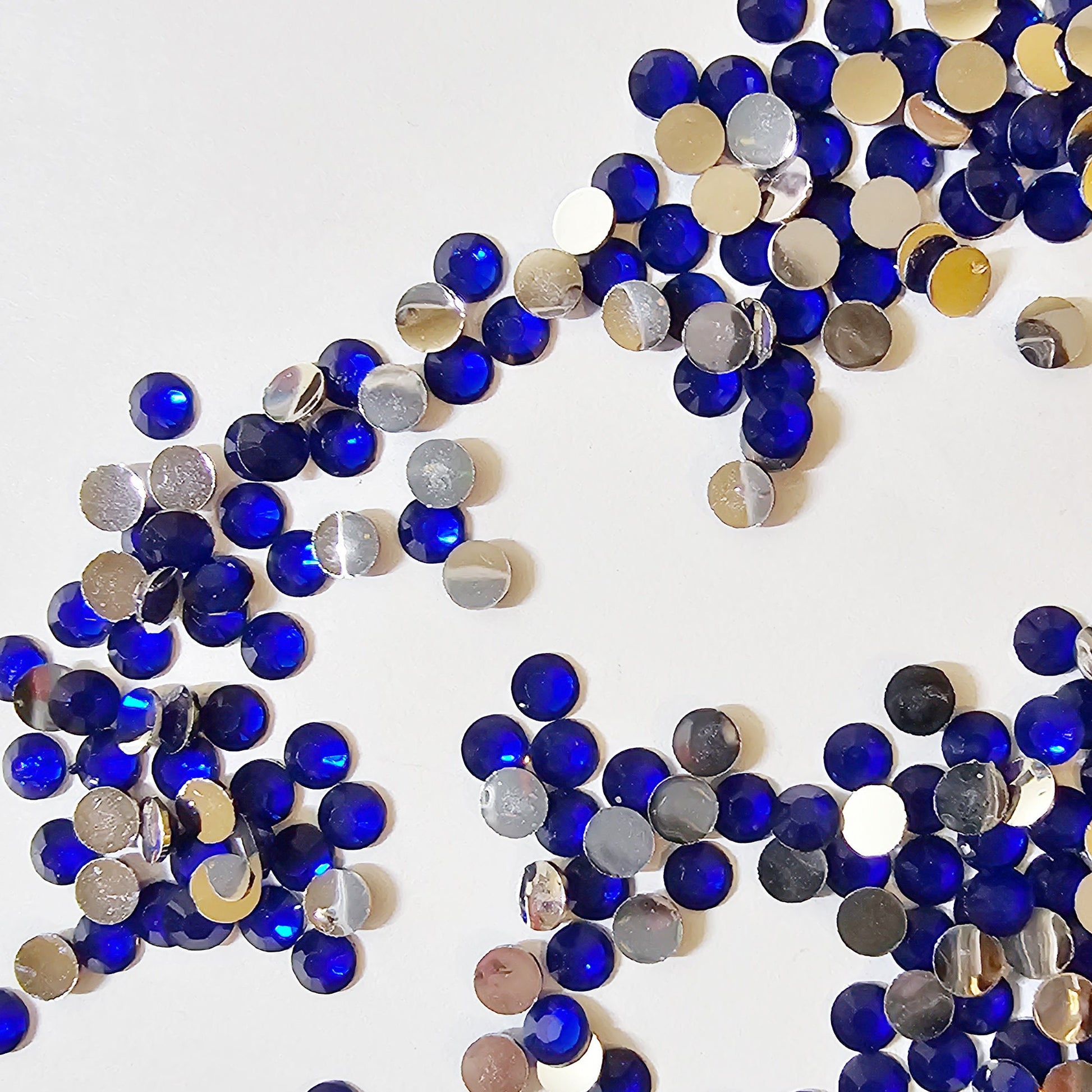 Bulk Flatback Resin Acrylic Rhinestones Non-Hotfix Sapphire Blue 2mm 3mm 4mm 5mm 6mm