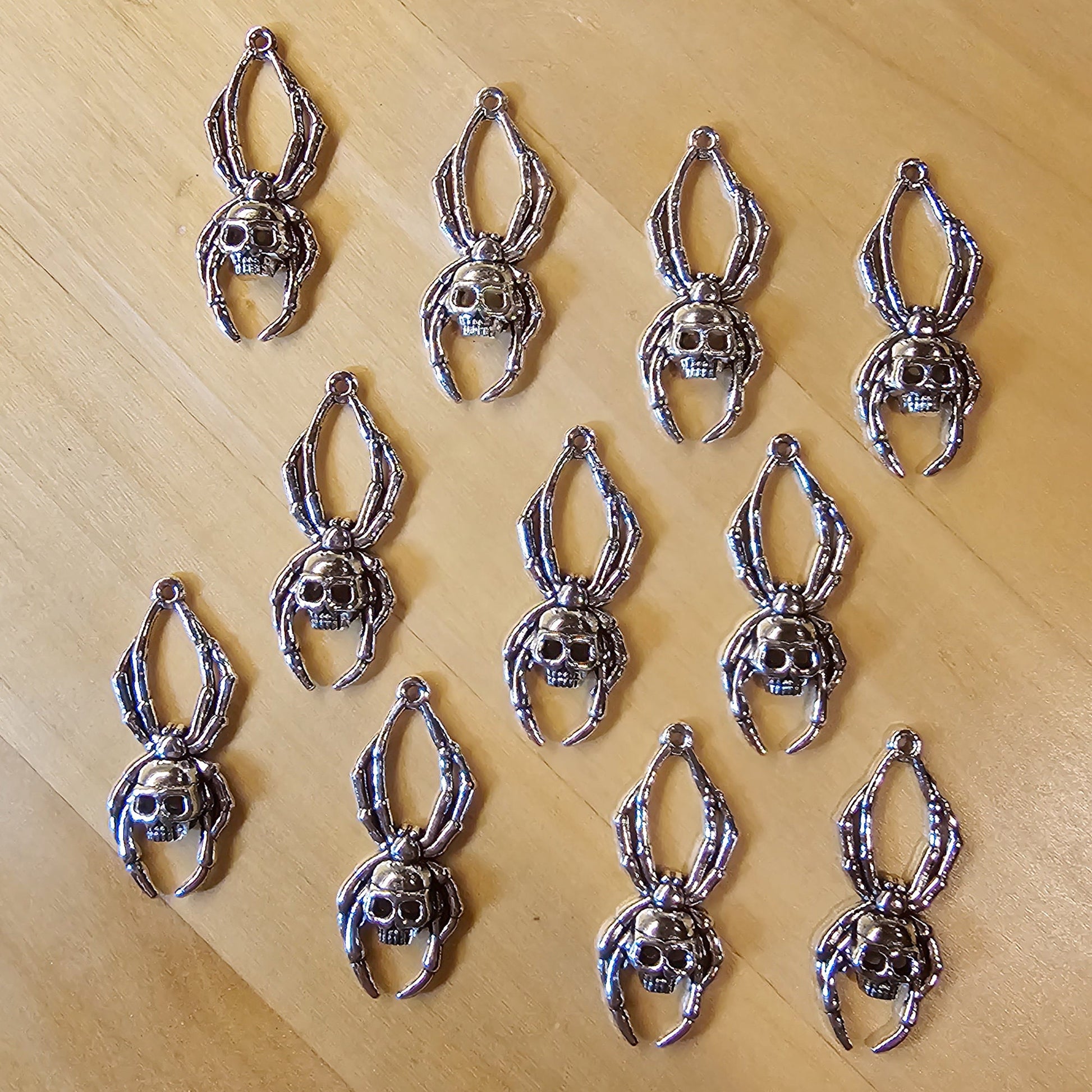 3/10/25 Pcs Silver Tone Skull Spider Charms #CM010