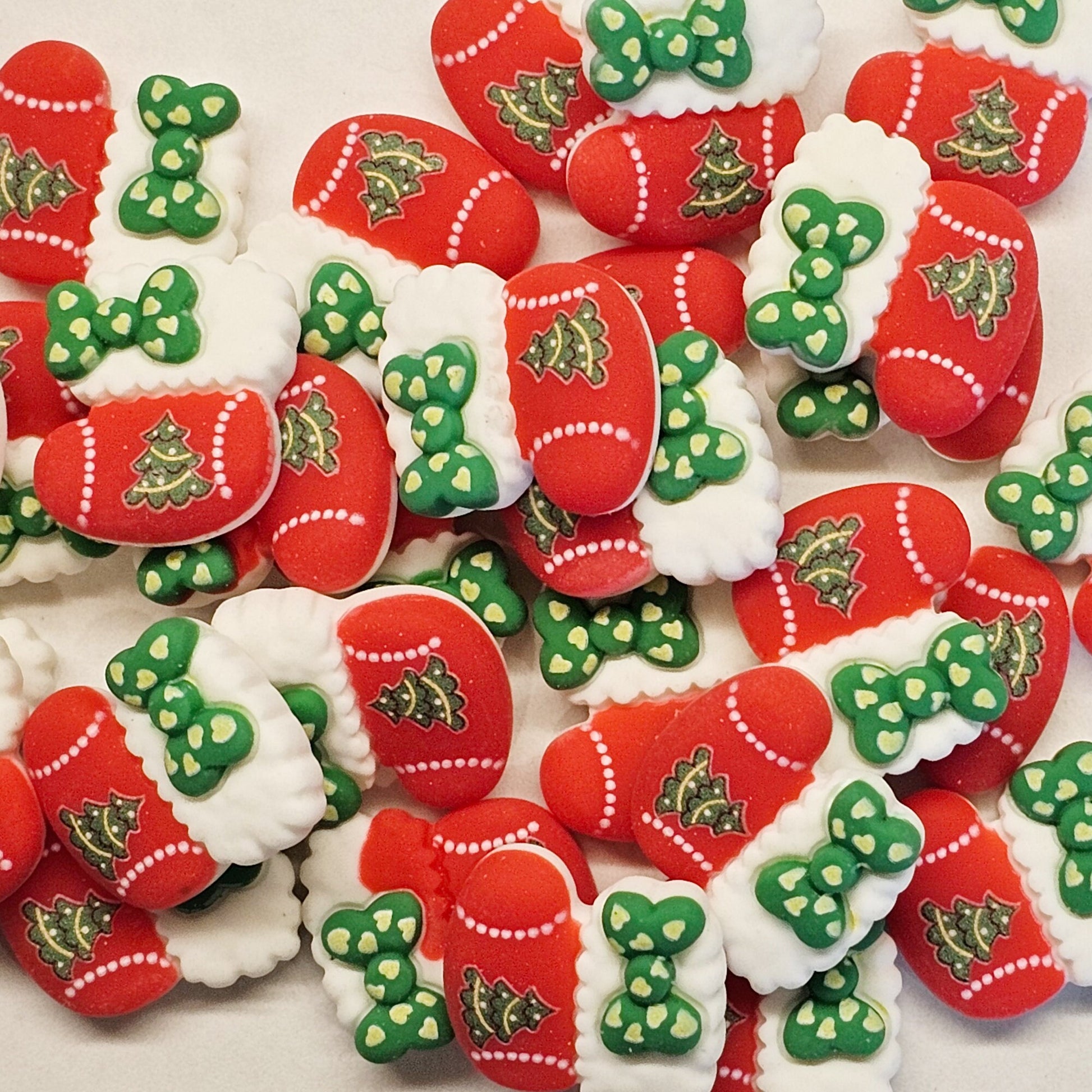 4/10/25 Pcs Christmas Stocking Cabochons Resin Flatback Xmas Holiday Cabochon #CAB008-A