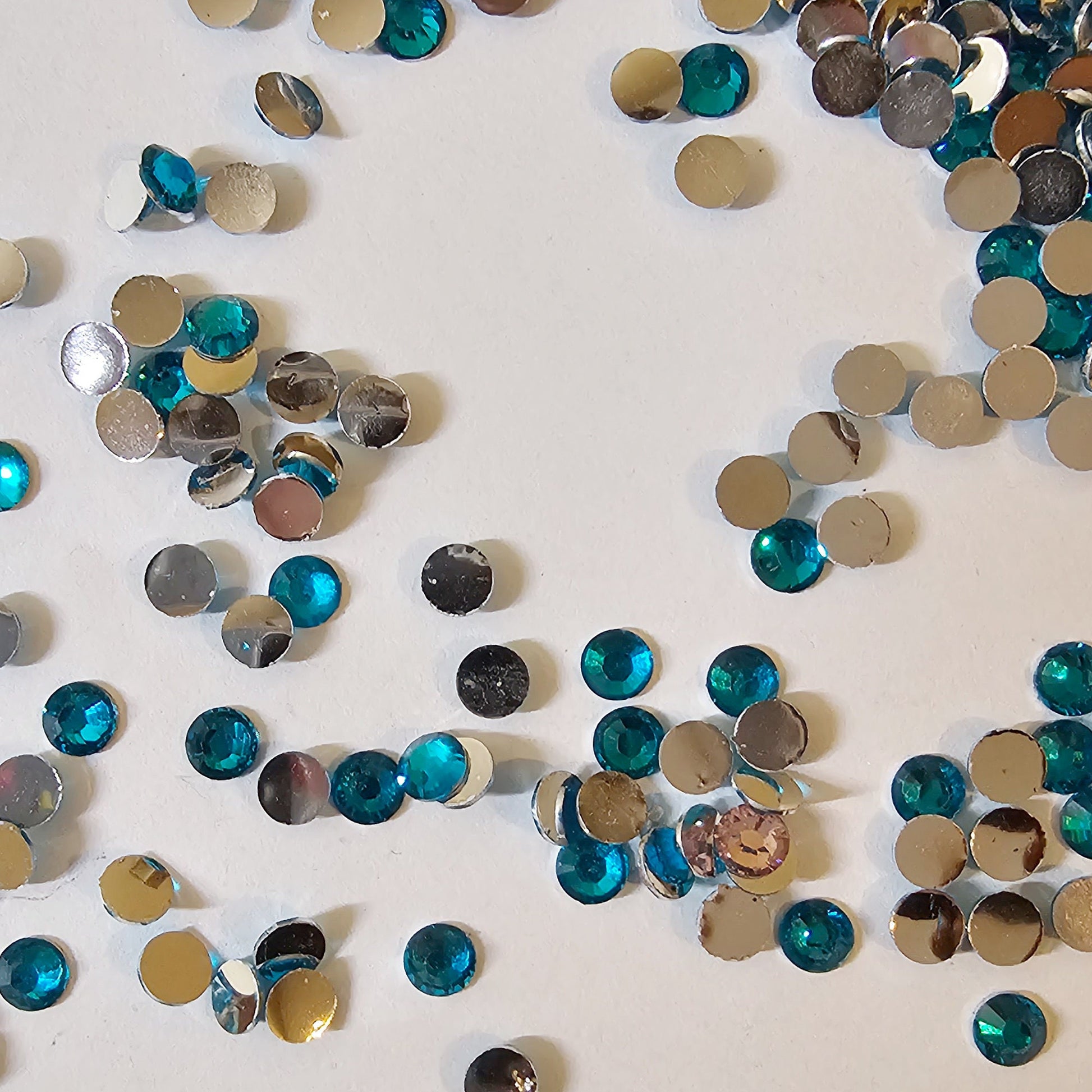 Bulk Flatback Resin Acrylic Rhinestones Non-Hotfix Dark Aquamarine 2mm 3mm 4mm 5mm 6mm