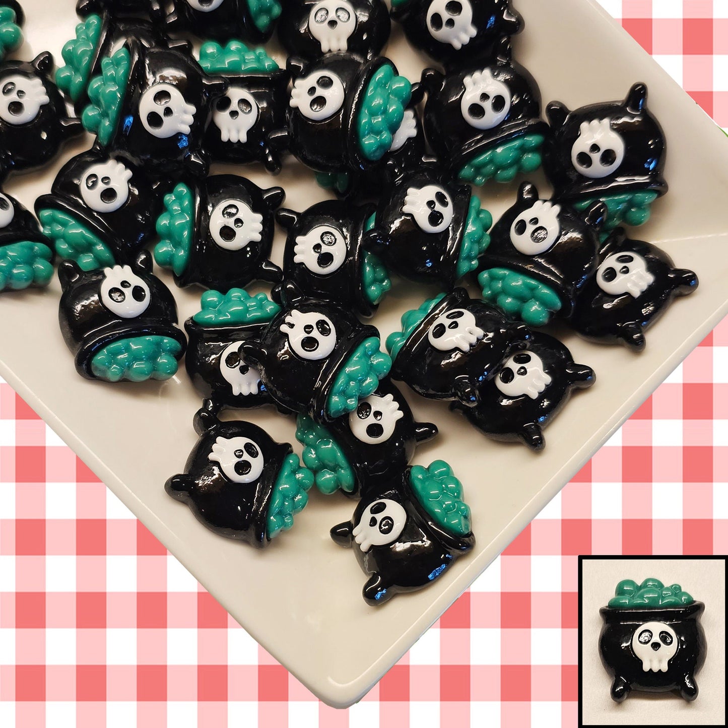 4/10/25 Pcs Halloween Opaque Resin Cabochons, Black Cauldron Flatback #CAB039
