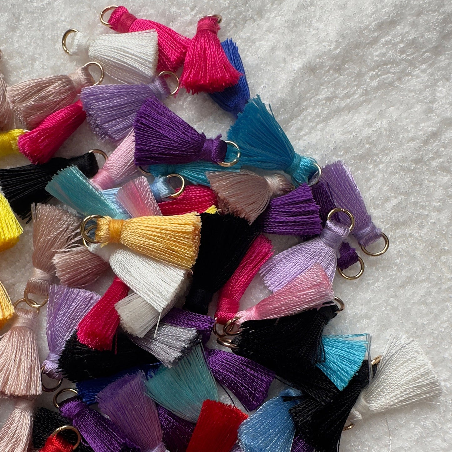 10/30/50 Pcs Mini Tassels Jewelry Tassels Colorful Pendants Charm, Charms #CM002