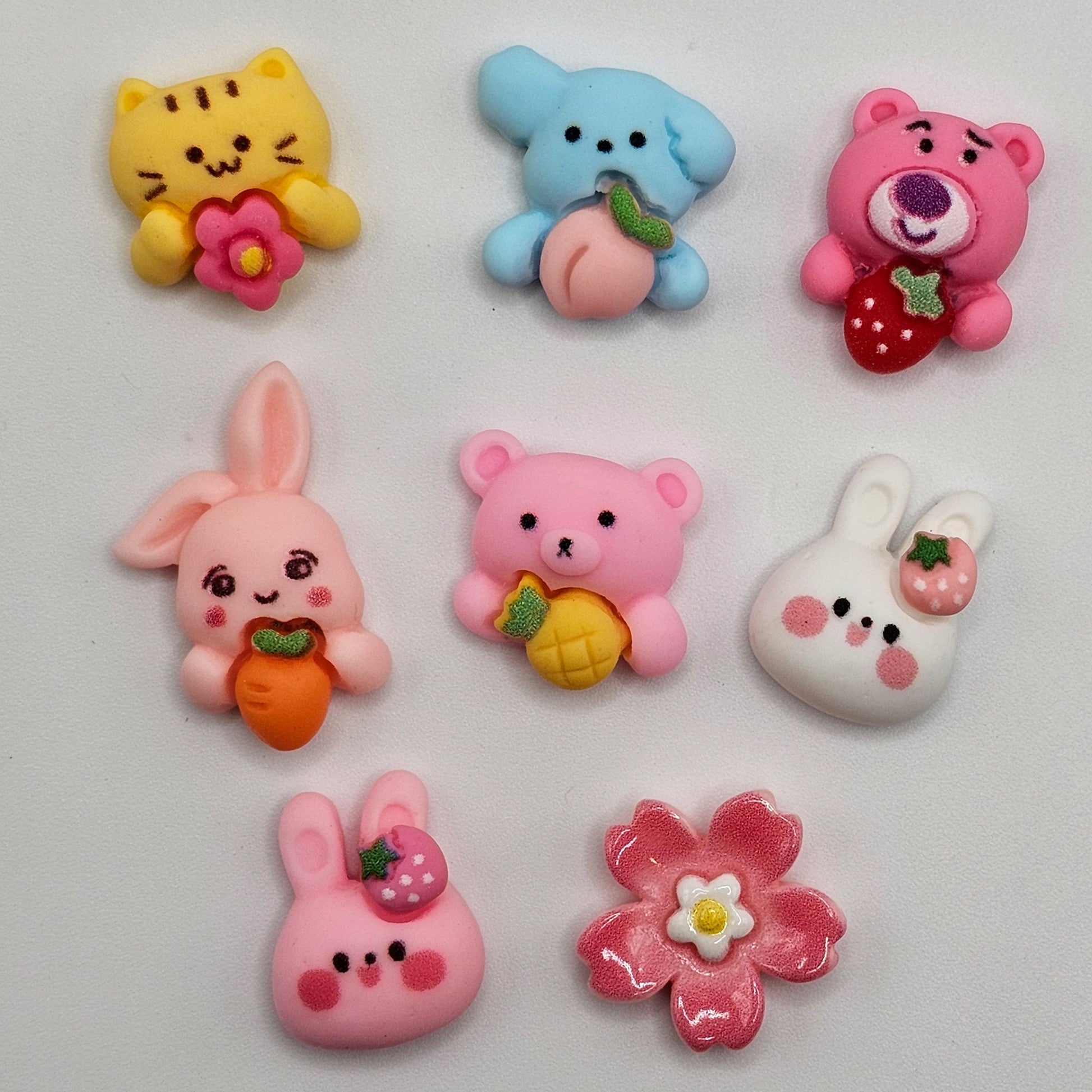 20/50 Pcs Mixed Cute Miniature Bunnies Bears Cats Flower Cartoon Character Resin Flatback Cabochons #CAB024