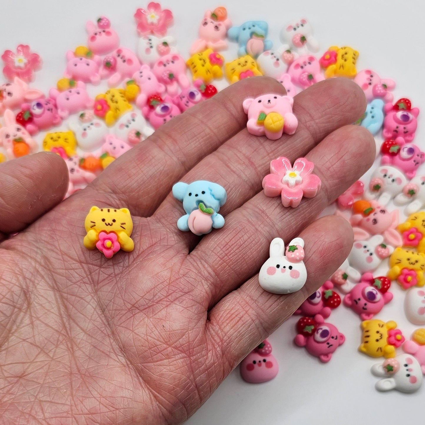 20/50 Pcs Mixed Cute Miniature Bunnies Bears Cats Flower Cartoon Character Resin Flatback Cabochons #CAB024