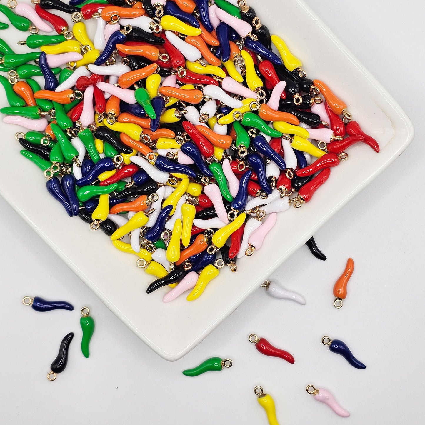 4 Pcs Enamel Chili Pepper Charm Charms #CM006