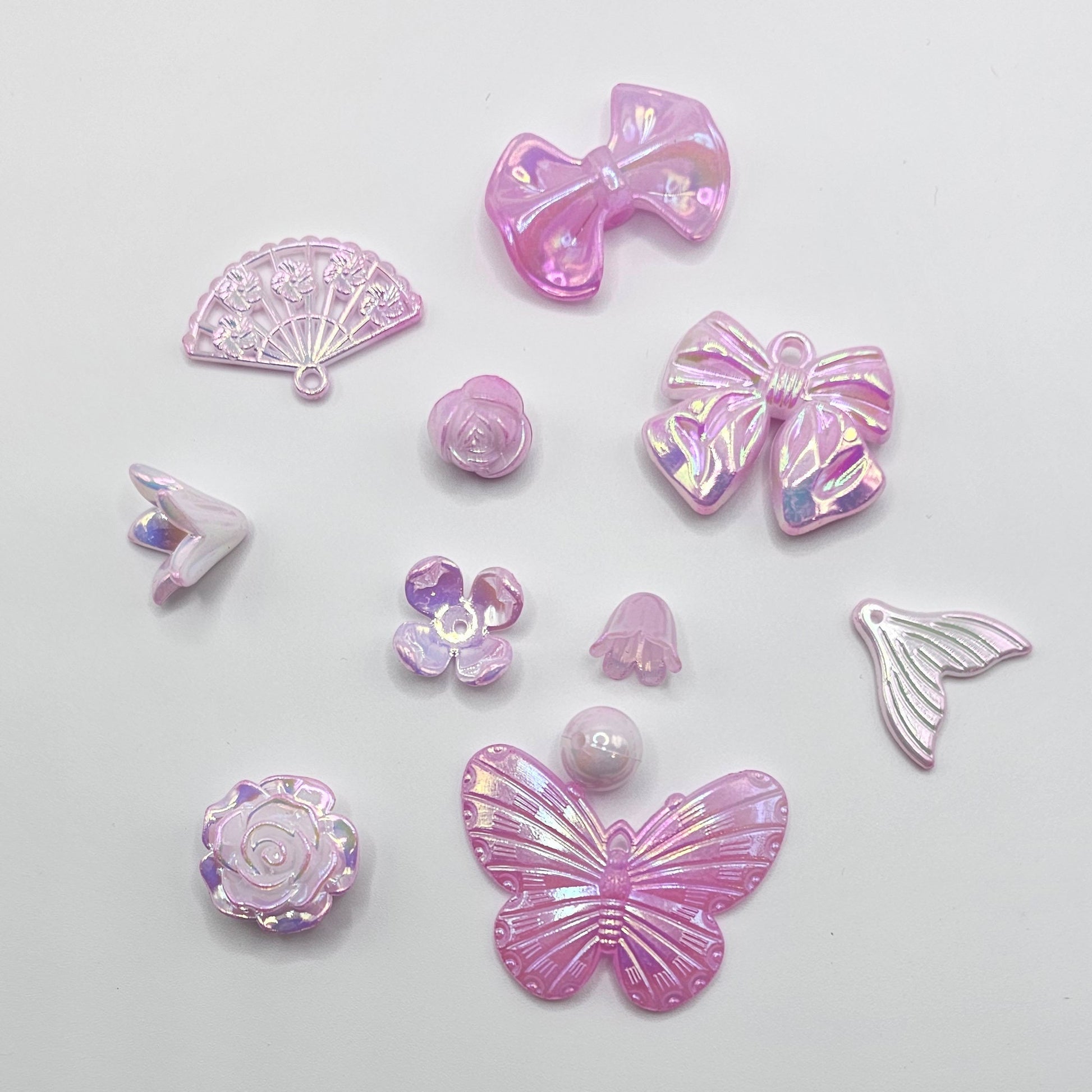 Baroque Style Iridescent Gradient Color Flower Butterfly Charms Cabochons Beads 50 Grams #CAB028
