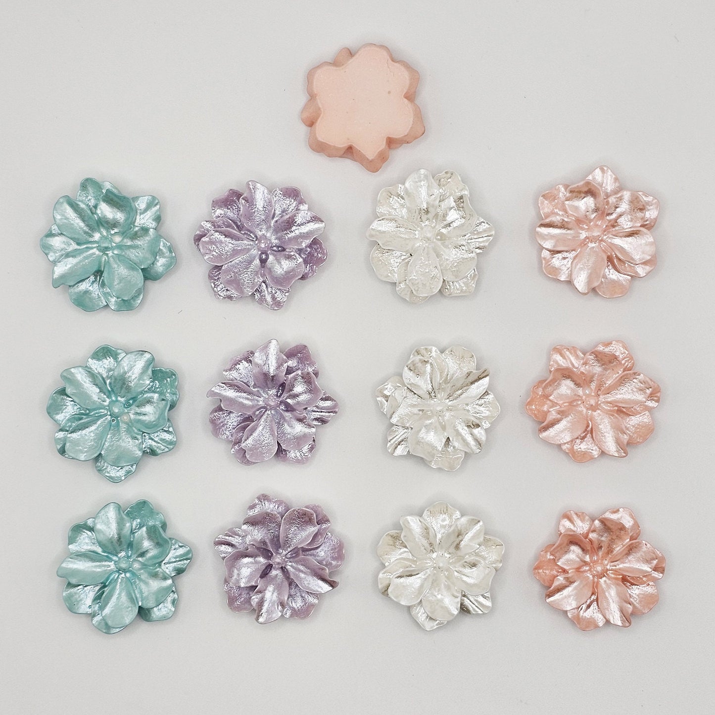 8 Pcs Kawaii Camellia Flower Resin Flatback Cabochons 26mm #CAB074
