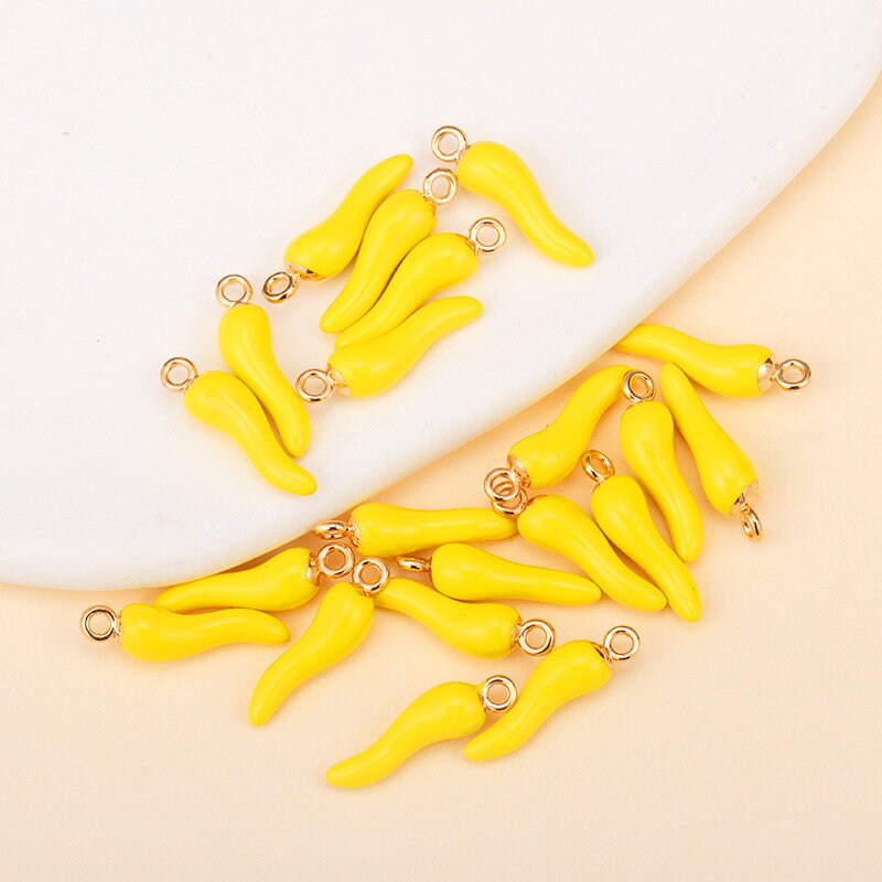 4 Pcs Enamel Chili Pepper Charm Charms #CM006