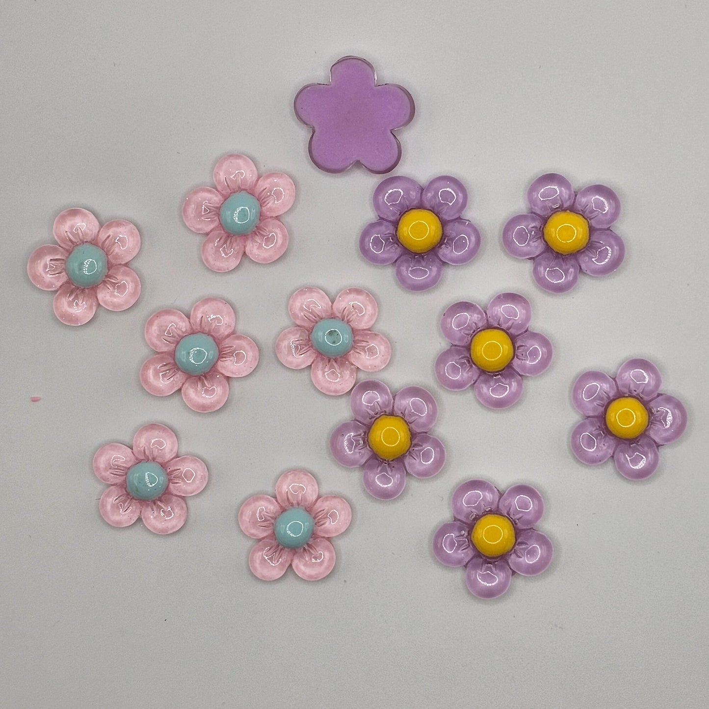 10/25 Pcs Translucent Round Flower Resin Flatback Cabochons Purple Pink 20mm #CAB010