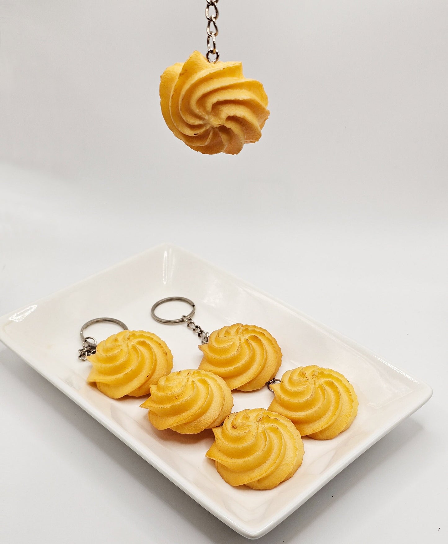 1 Pc Life Size Realistic Butter Cookie Charms Key Chain #KR018