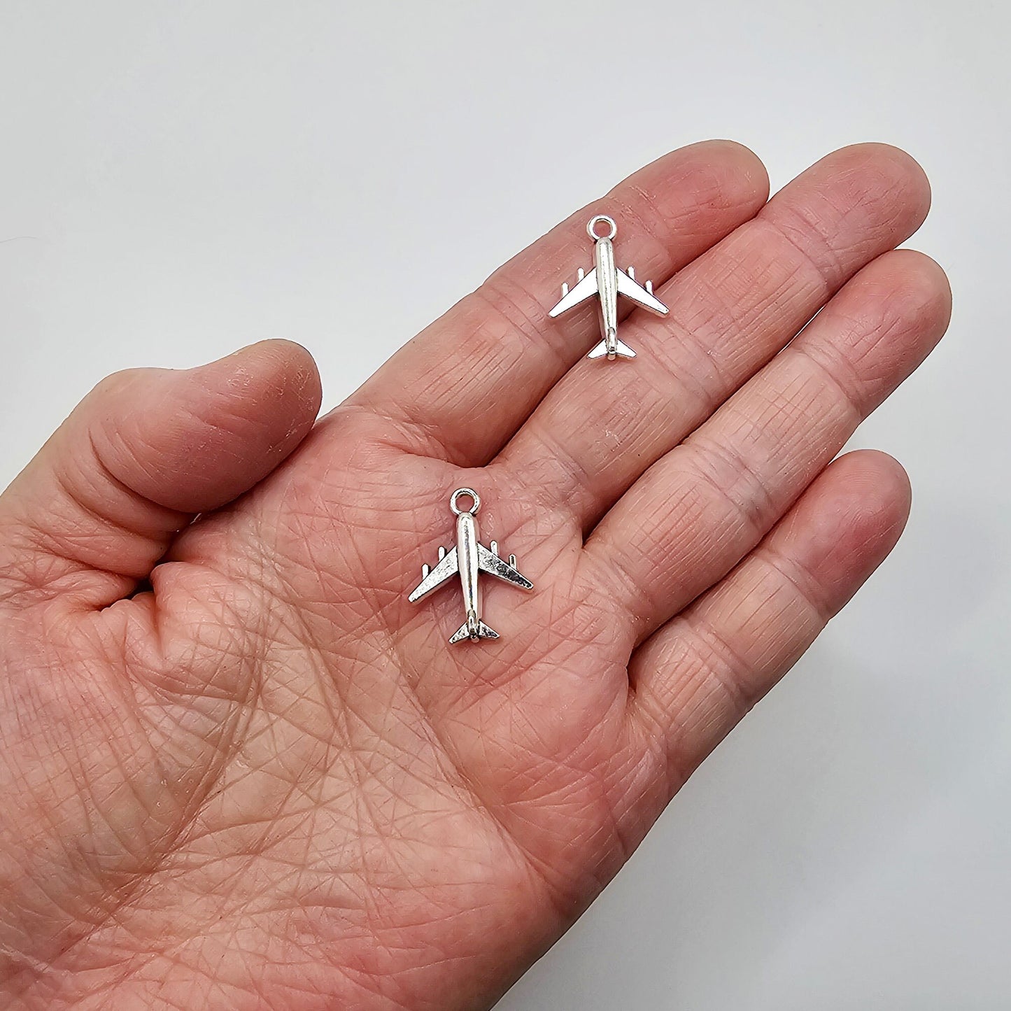 10/25/50/100 Pcs Airplane Silver Tone Charm, Charms #CM028