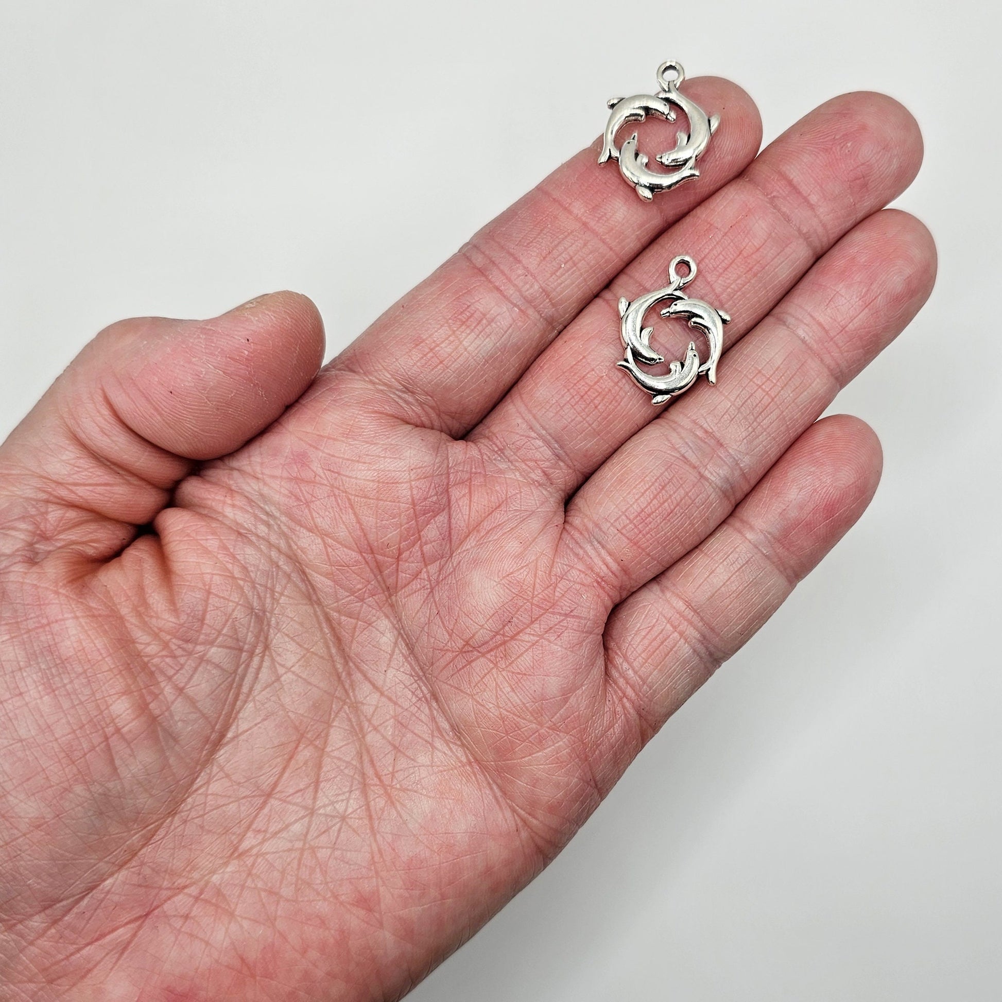 10/25/50 Pcs Dolphin Fish Silver Tone Charm, Charms #CM030