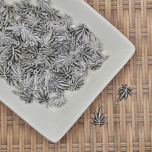10/25/50/100 Pcs Cannabis Marijuana Weed Leaf Leaves Silver Tone Charm, Charms #CM037