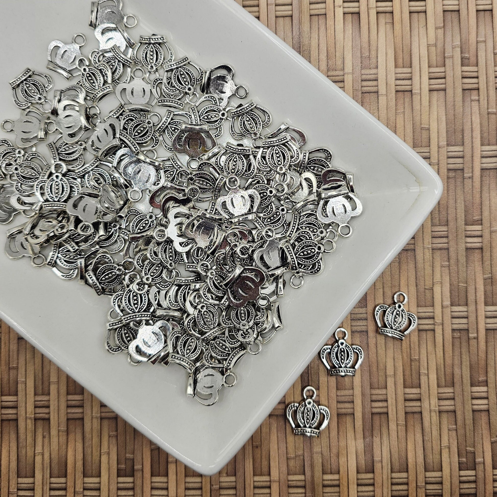 10/25/50 Pcs Crown Silver Tone Charm, Charms #CM040