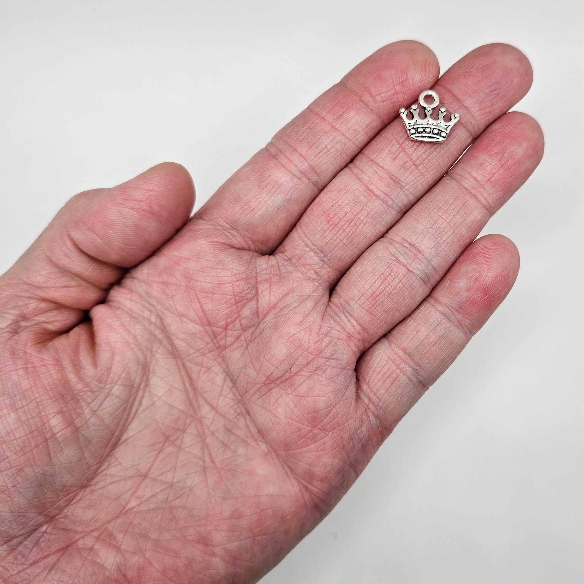 10/25/50/100 Pcs Crown Silver Tone Charm, Charms #CM041