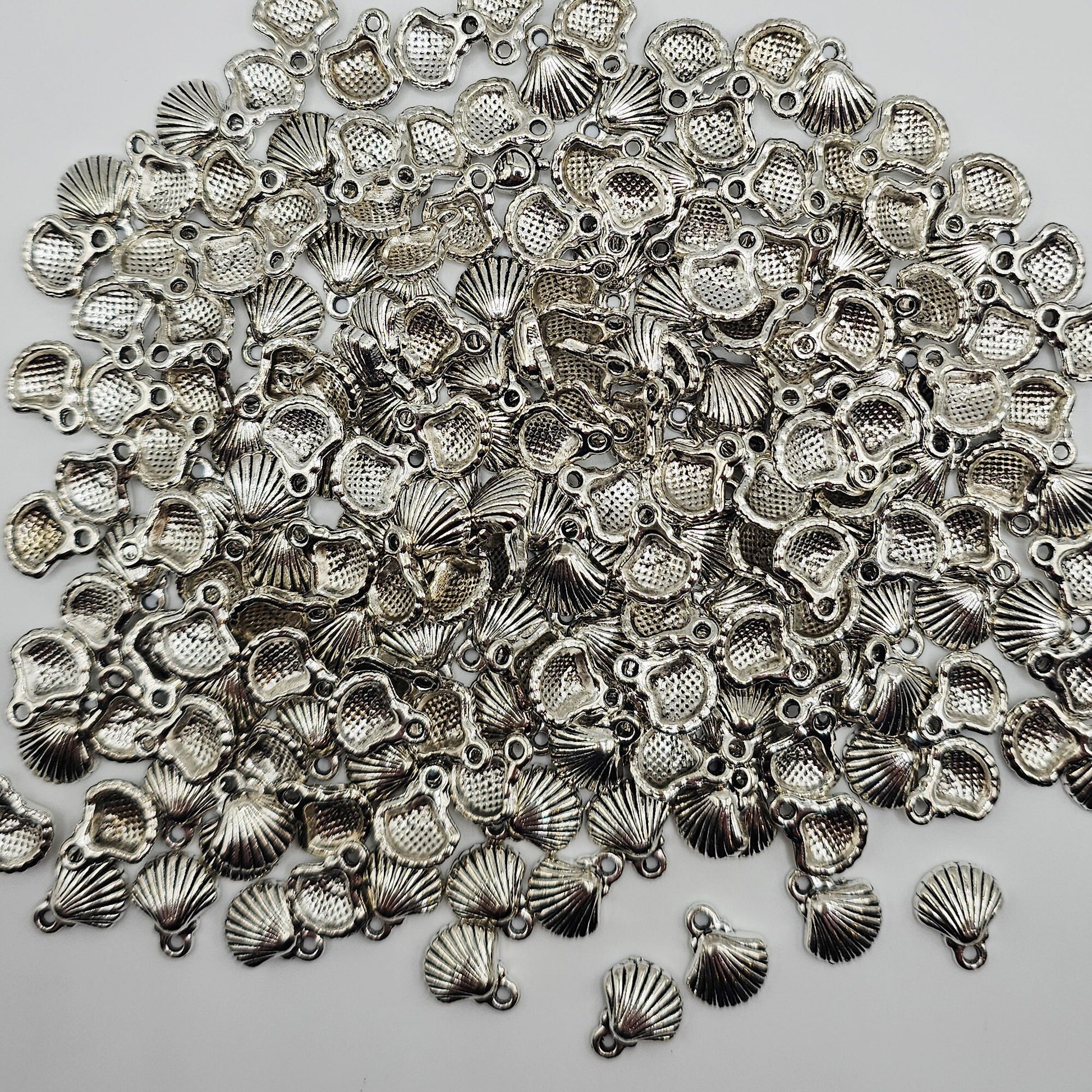 10/25/50 Pcs Seashell Silver Tone Charm, Charms #CM042