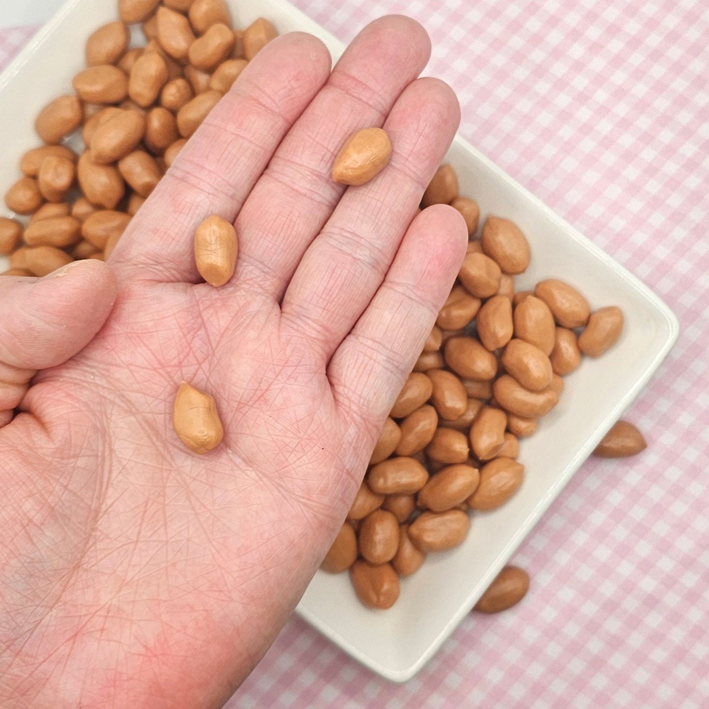 15/50 Pcs Faux Peanuts Cabochon, 3D Realistic Size Peanuts Cabochons, #CAB137