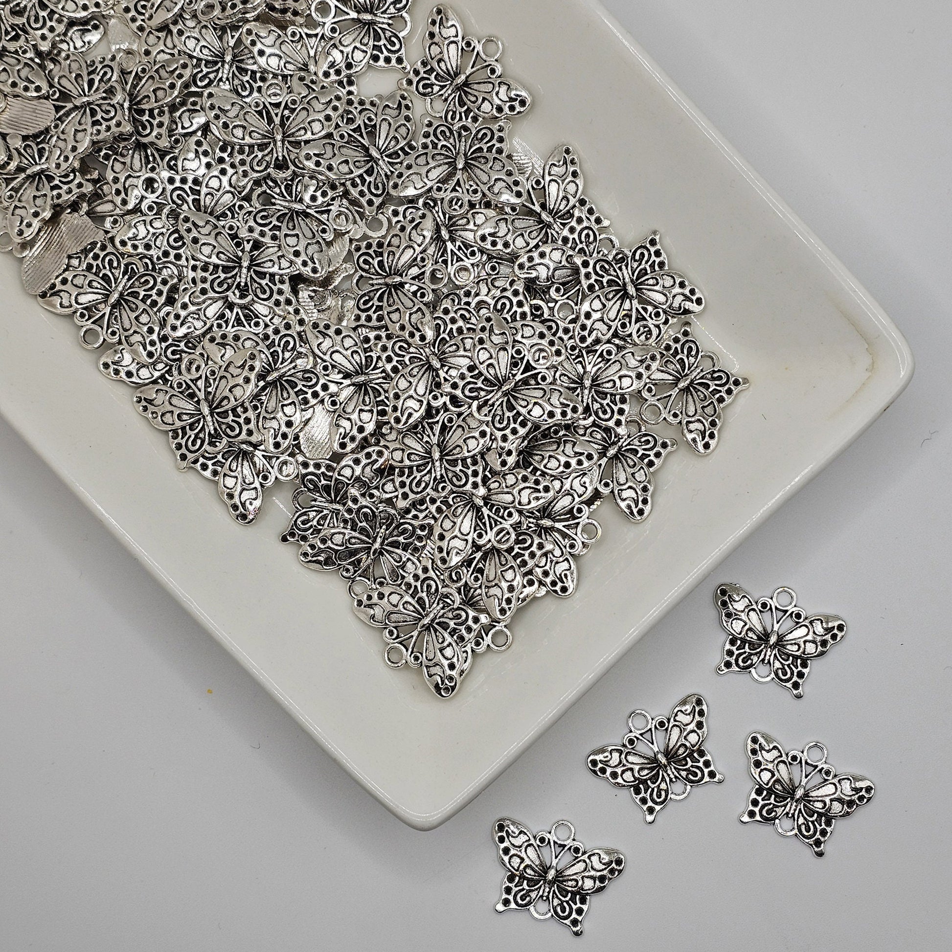 10/25/50 Pcs Butterfly Silver Tone Charm, Charms #CM024