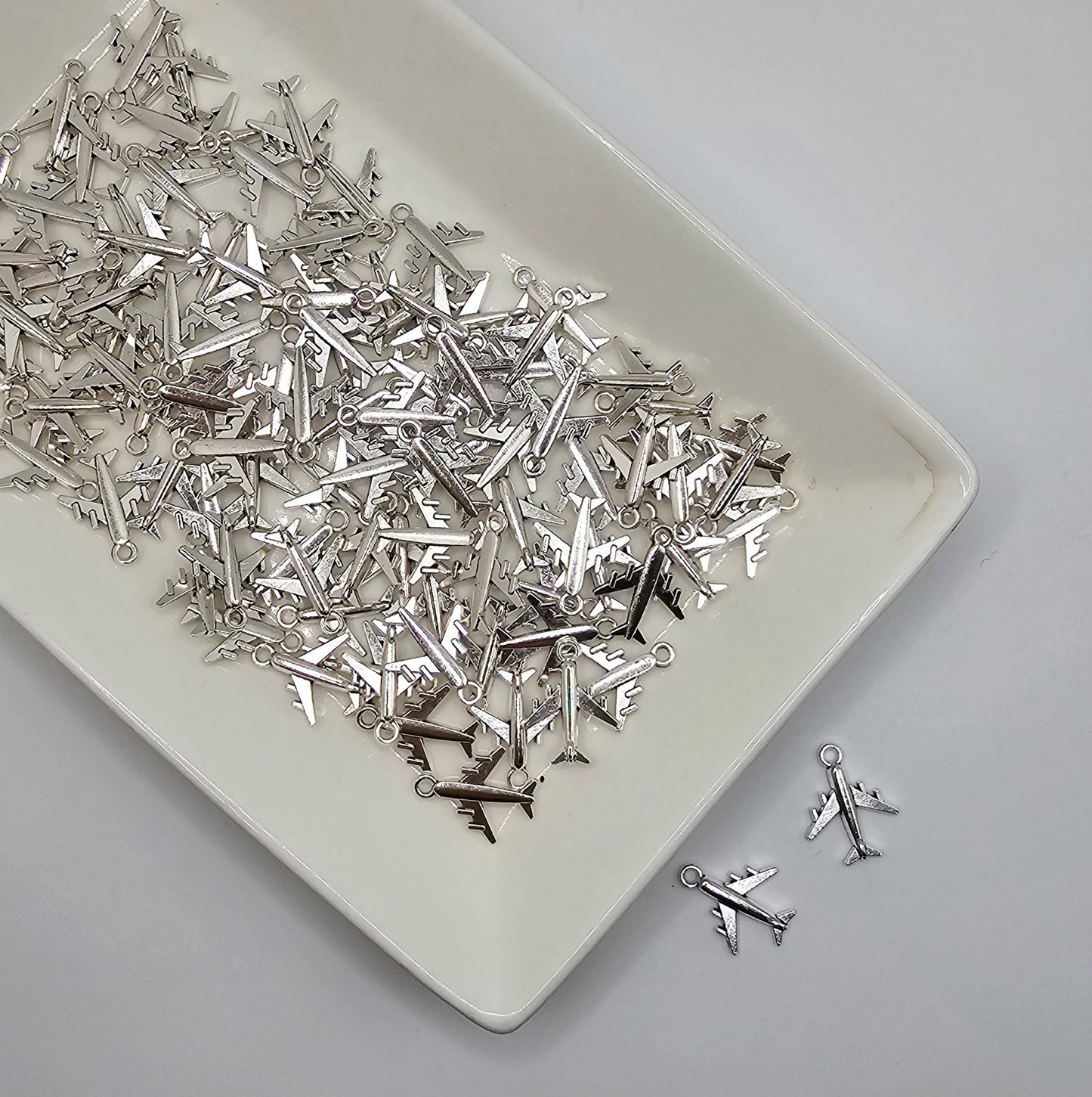 10/25/50/100 Pcs Airplane Silver Tone Charm, Charms #CM028
