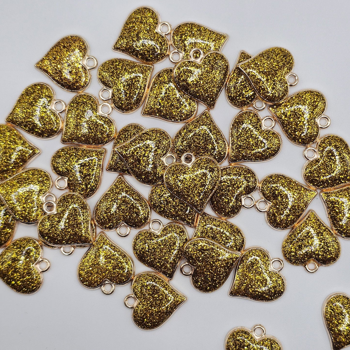 10 Pcs Glitter Heart Gold Tone Charm, Charms #CM049