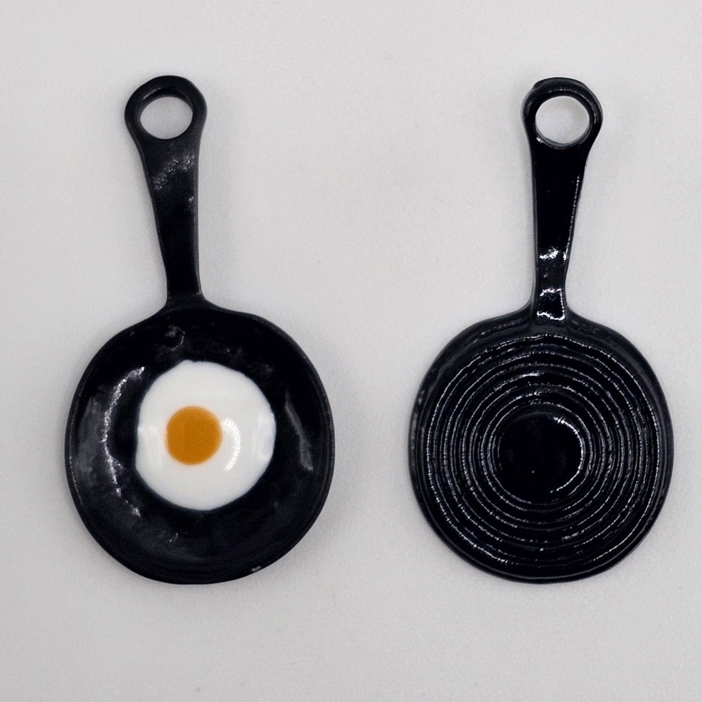 4 Pcs 3D Egg Frying Pan Charm Charms #CM050