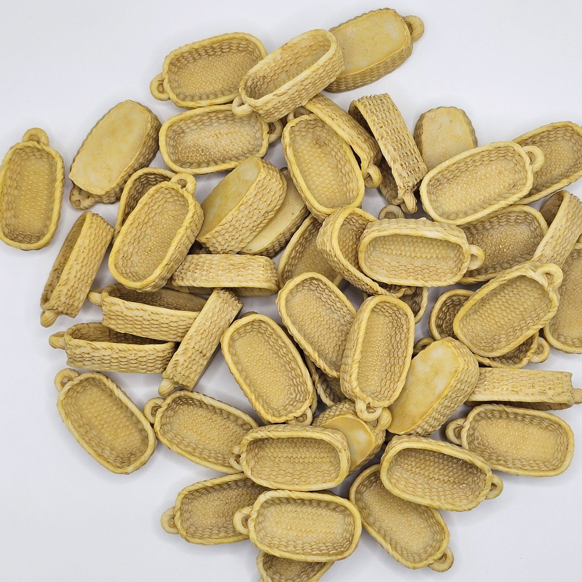 5 Pcs Miniature Dollhouse Basket Tray Flat Back Cabochons, Faux Wicker Basket Flatback Cabochon #CAB135