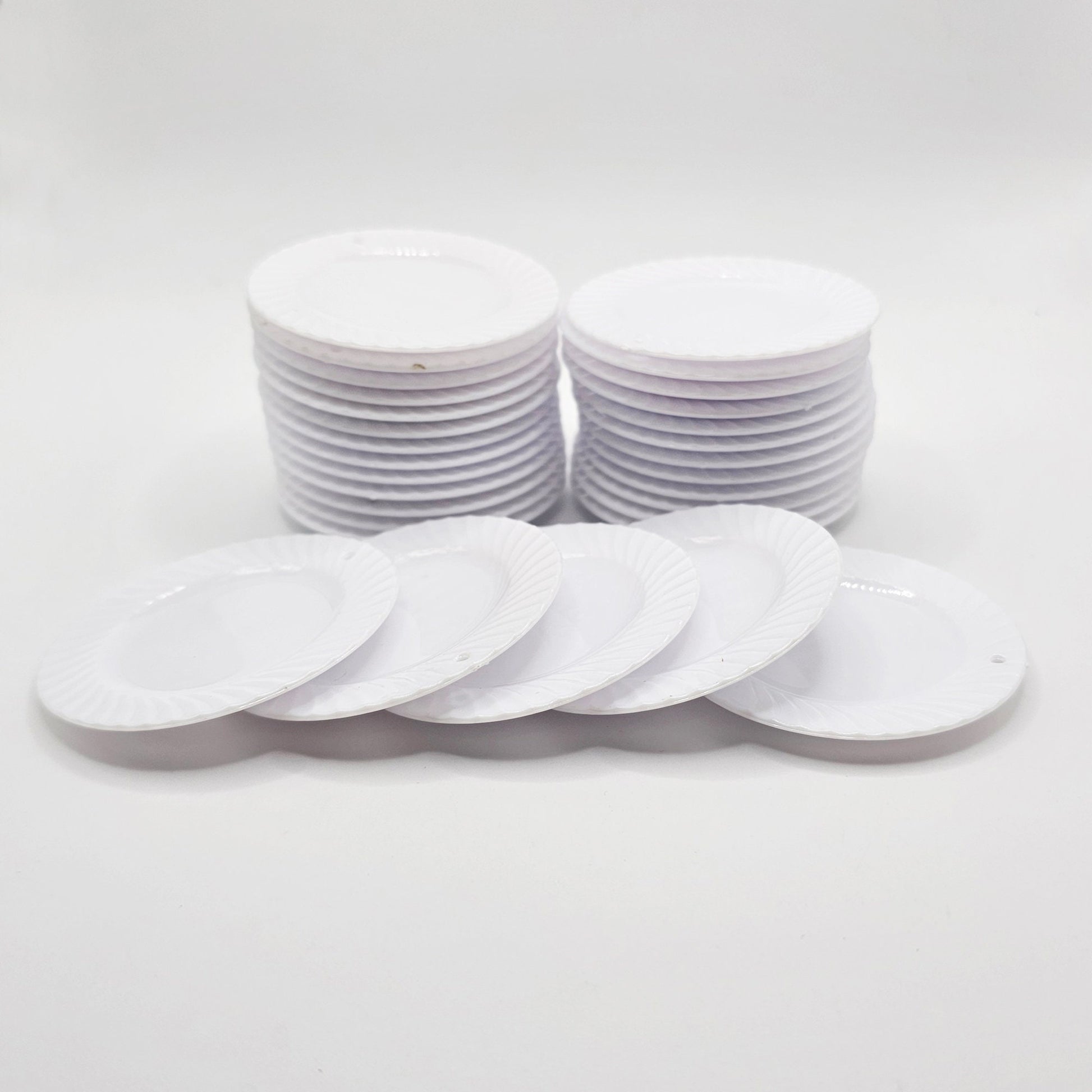 5/10/25 Pcs Miniature Plastic Plate Fake Food Dollhouse Plate with Hole DIY Projects #CAB145-A