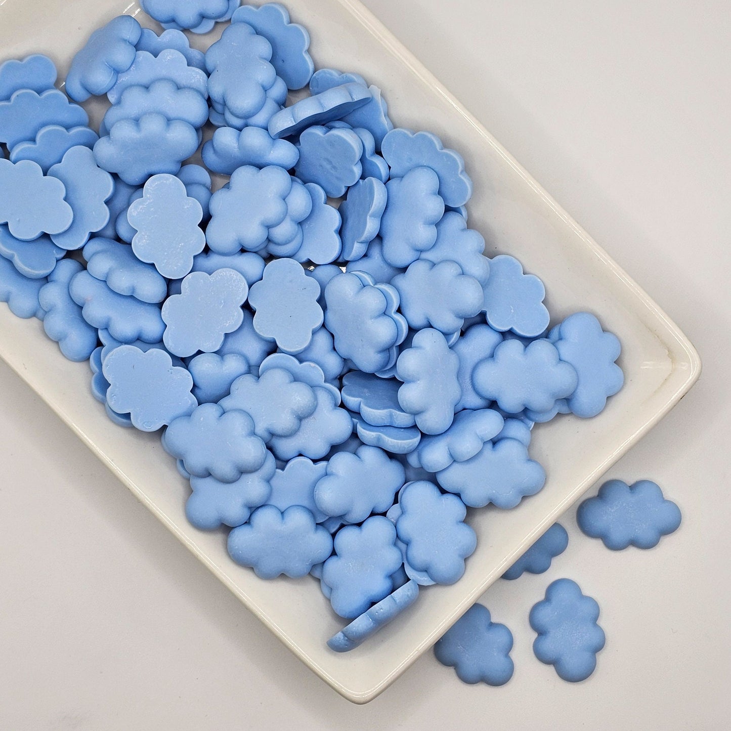 5/10/25 White/Blue Cloud Cabochons 3D Puffy Fluffy Kawaii Cloud 25mmx 17mm #CAB 144