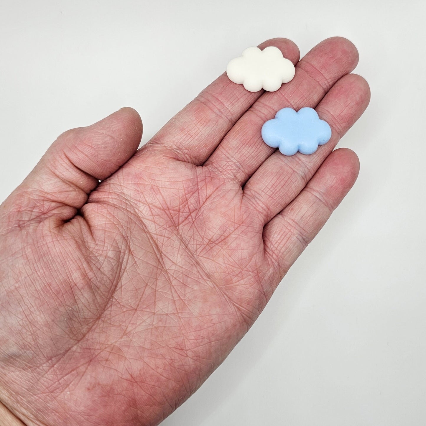 5/10/25 White/Blue Cloud Cabochons 3D Puffy Fluffy Kawaii Cloud 25mmx 17mm #CAB 144