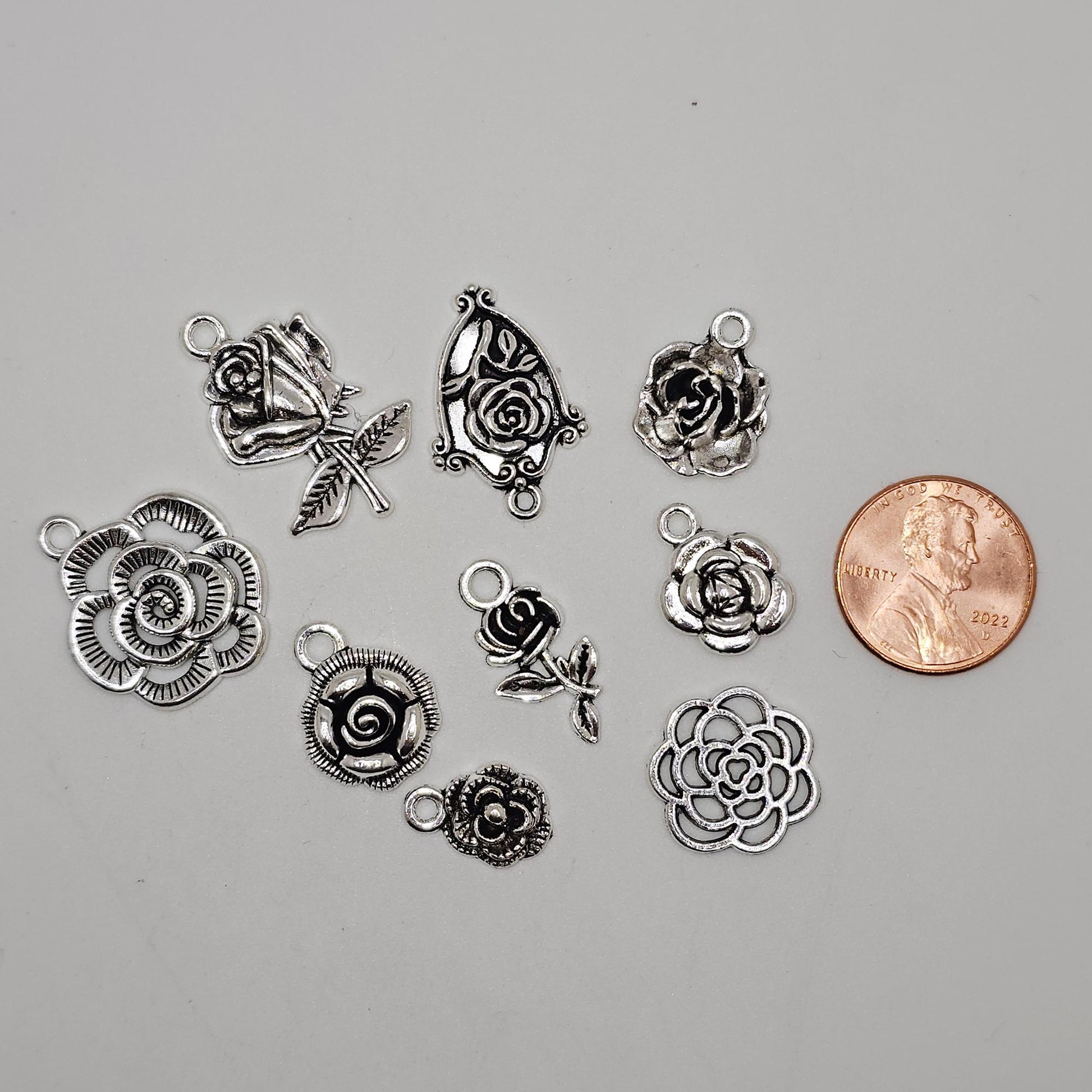 9 Pcs Mixed Antique Silver Tone Rose Flower Charm, Charms #CM109