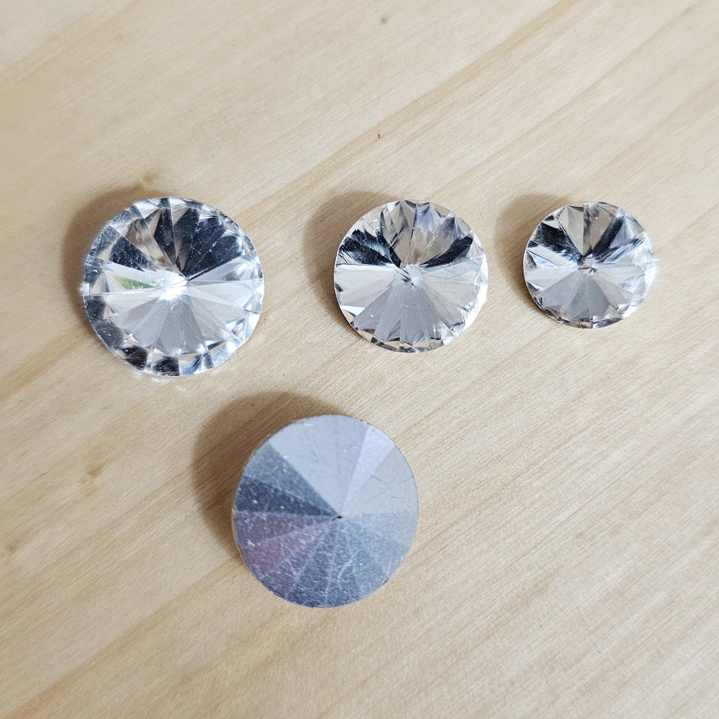 Cone Round Pointed Back Gems Jewels Crystal Clear Rhinestone 10mm 12mm 14mm 16mm