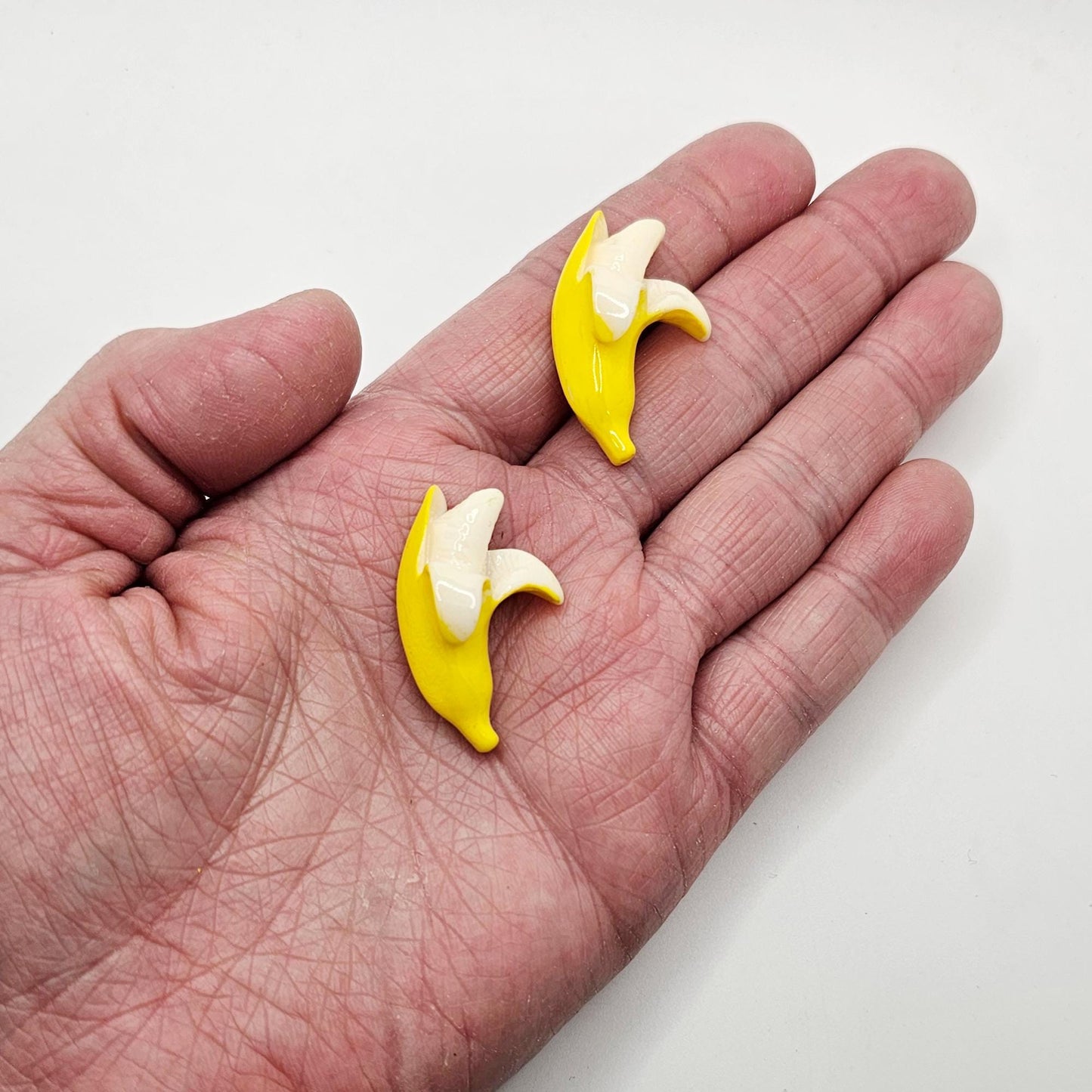 5/10/25 Pcs Peeled Banana Glossy Finish Resin Flat Back Cabochons, Fruits Flatback Cabochon #CAB152