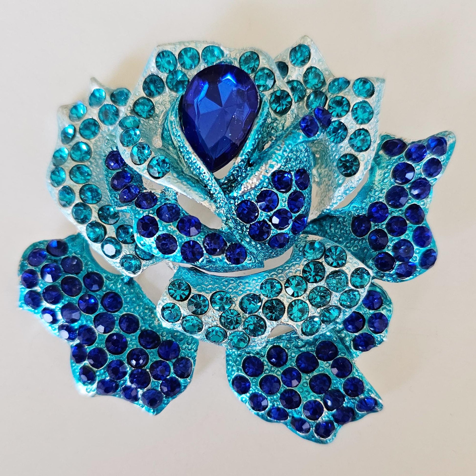 Rhinestone Large Rose Bling Gorgeous Luxury Sparkling Embellishment Cabochon Pendant Charm 85mm X 75mm