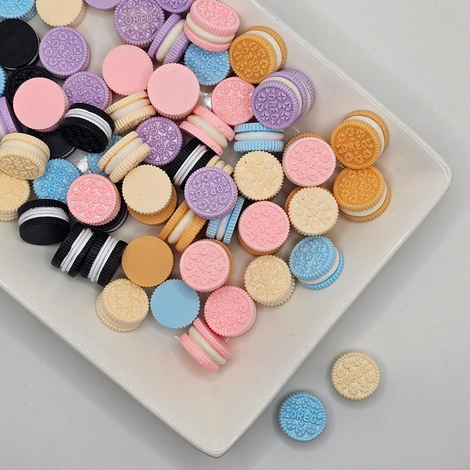 6/12/24 Pcs Miniature Cookie Sandwich Resin Flat Back Cabochons, Snack Cabochon #CAB153