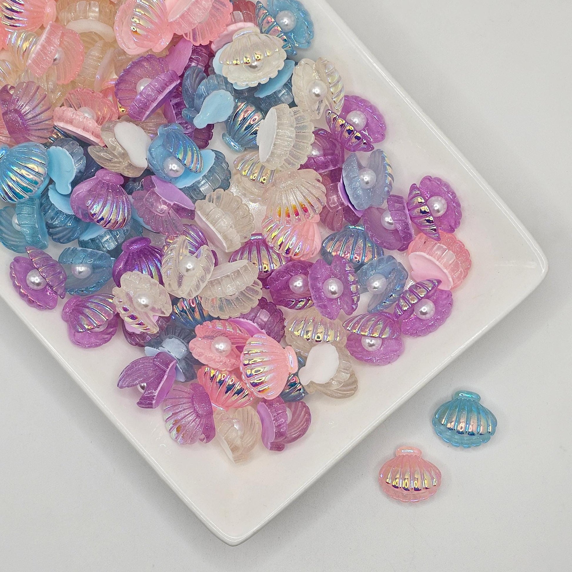 8 Pcs Iridescent Holographic Seashell Pearl Resin Flatback Cabochons, Sea Shell Pearl Cabochon #CAB184