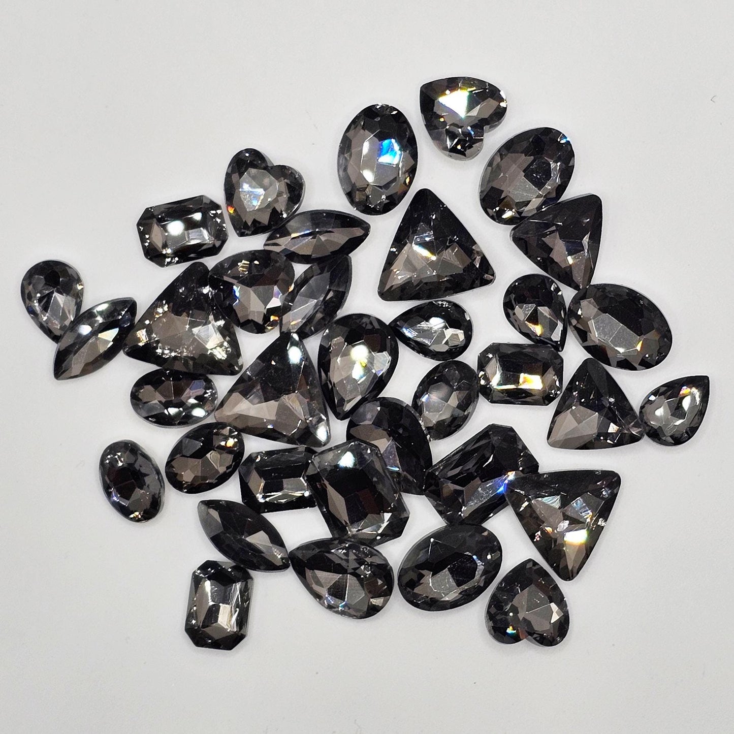 30 Pcs Assorted Shapes & Sizes Glass Point Back Gems Jewels Rhinestones Hearts Teardrop Rectangle Oval 10x14mm 13x18mm 18x25mm Choose Color