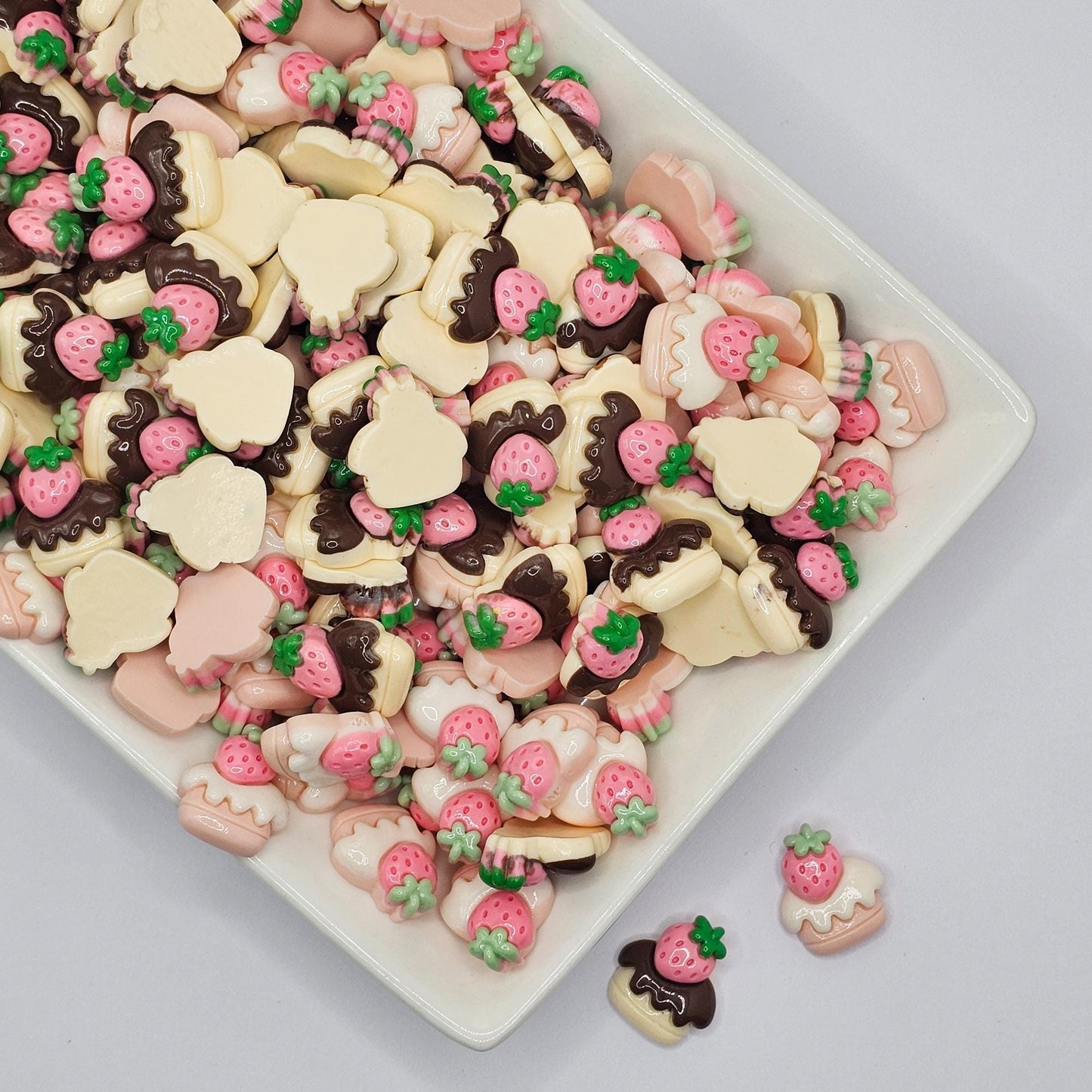 10/25 Pcs Mini Cupcake Resin Flat Back Cabochons Cup Cake Cabochon #CAB189