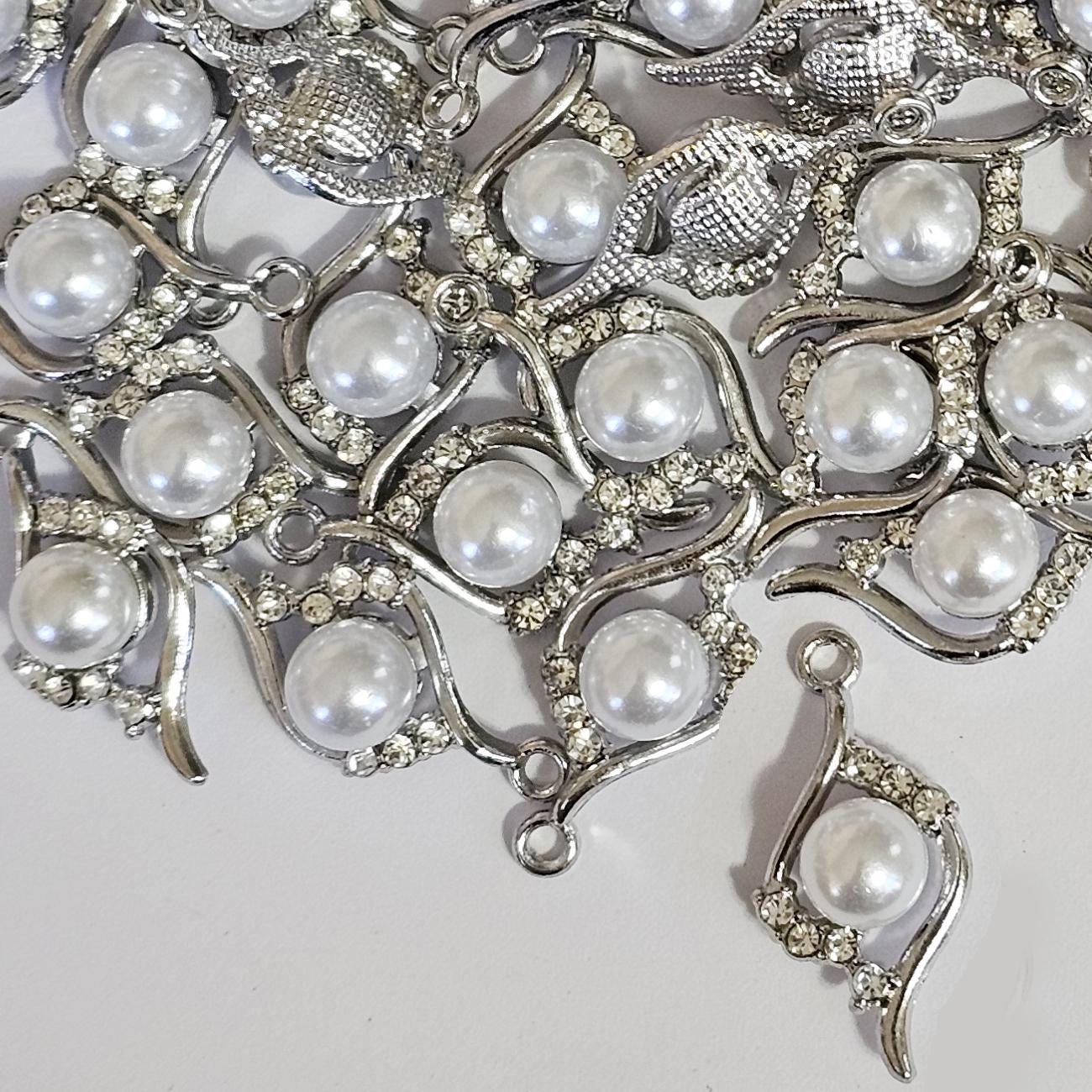 6/15/30 Pcs Faux Pearl Drop Rhinestone Charms Silver Tone Gold Tone Pearl Pendant Charm #CM117