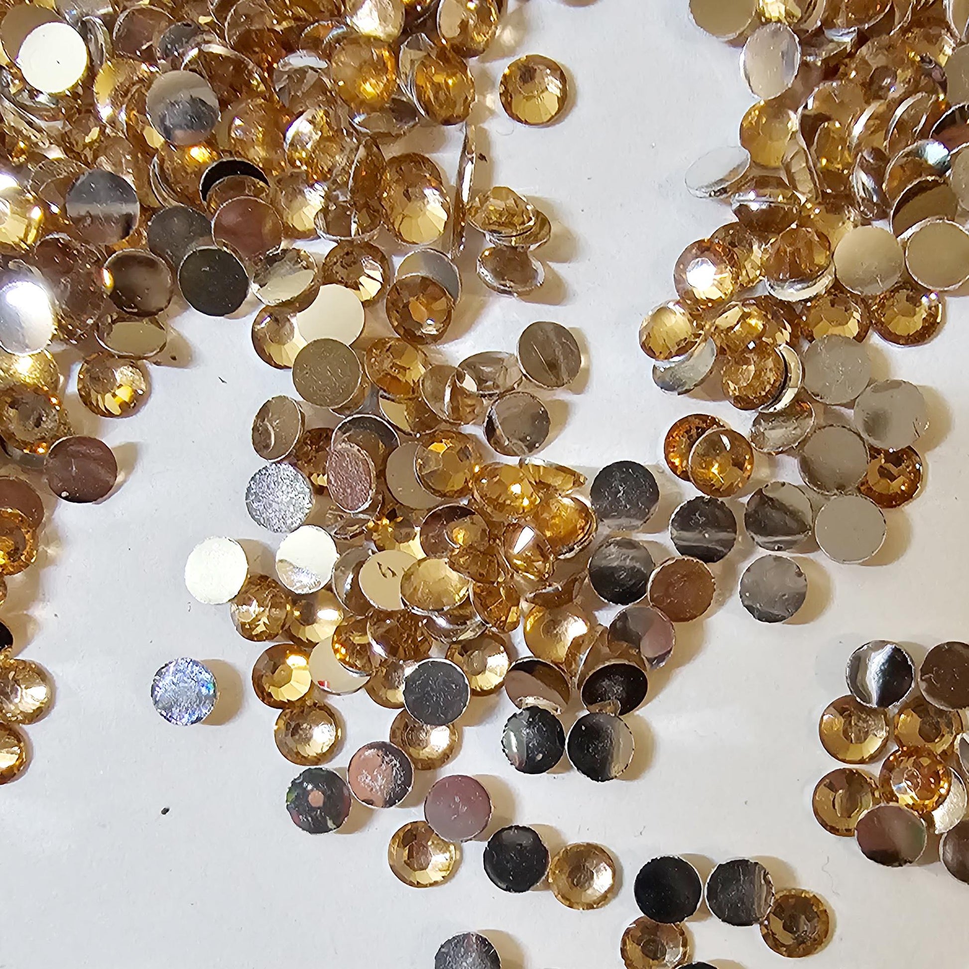 Bulk Flatback Resin Acrylic Rhinestones Non-Hotfix Light Topaz 2mm 3mm 4mm 5mm 6mm