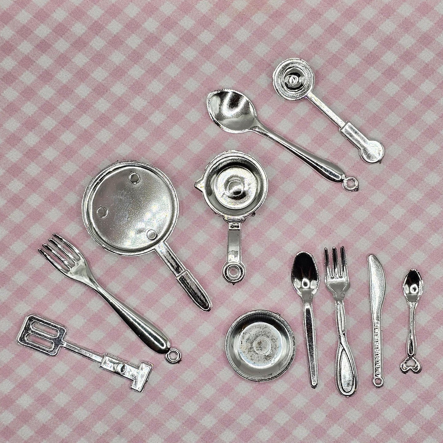 11 Pcs Set of Miniature Doll Props Utensils Kitchen Cookware Plastic Silver Tone #CAB219
