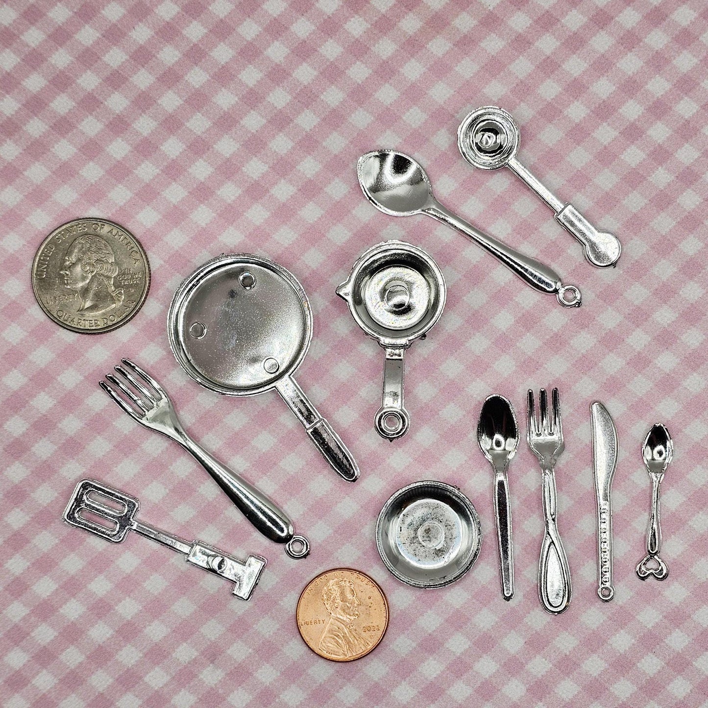 11 Pcs Set of Miniature Doll Props Utensils Kitchen Cookware Plastic Silver Tone #CAB219