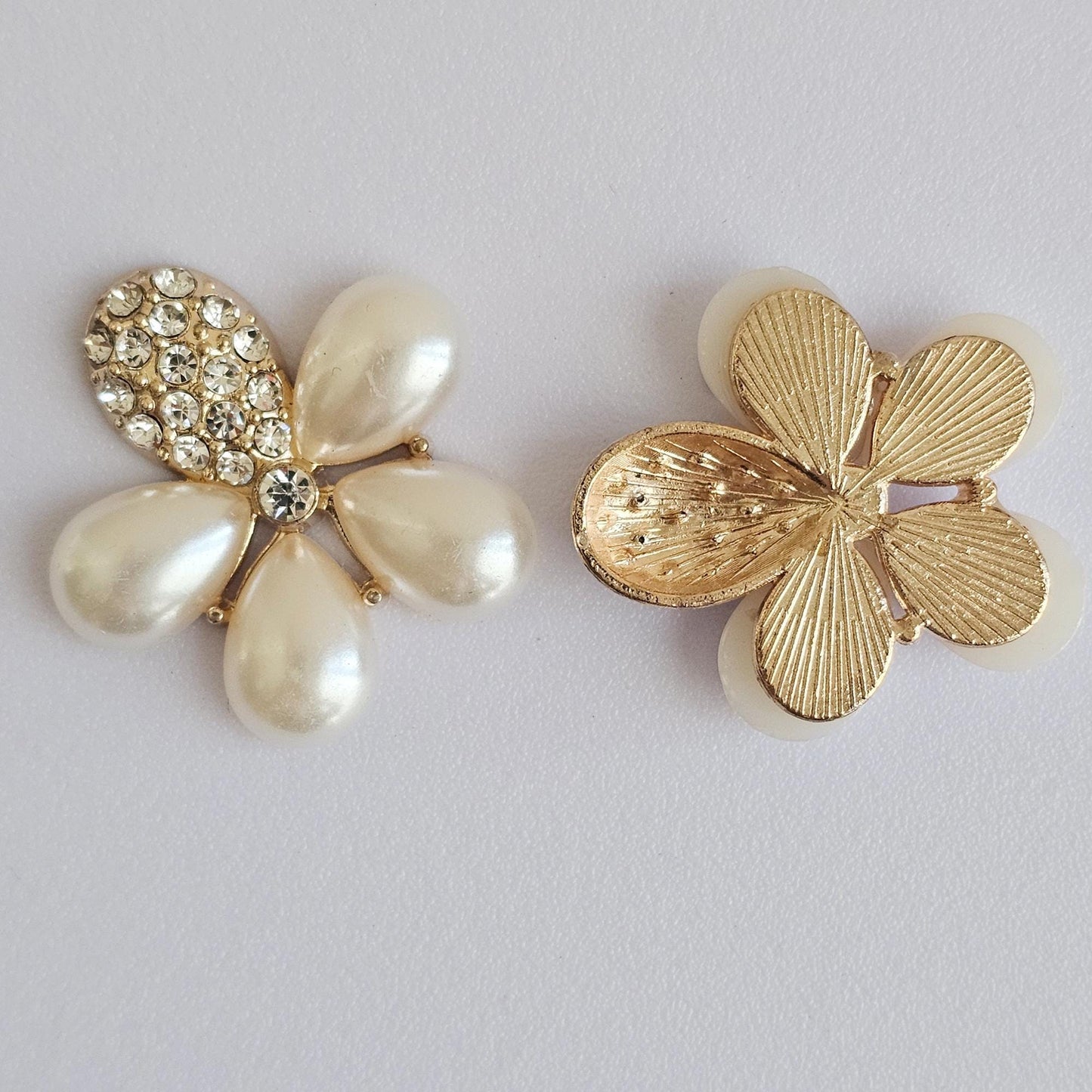 4 Pcs Rhinestone Pearl Drop Flower Alloy Gold Bling Gorgeous Luxury Sparkling Embellishment DIY 32mm